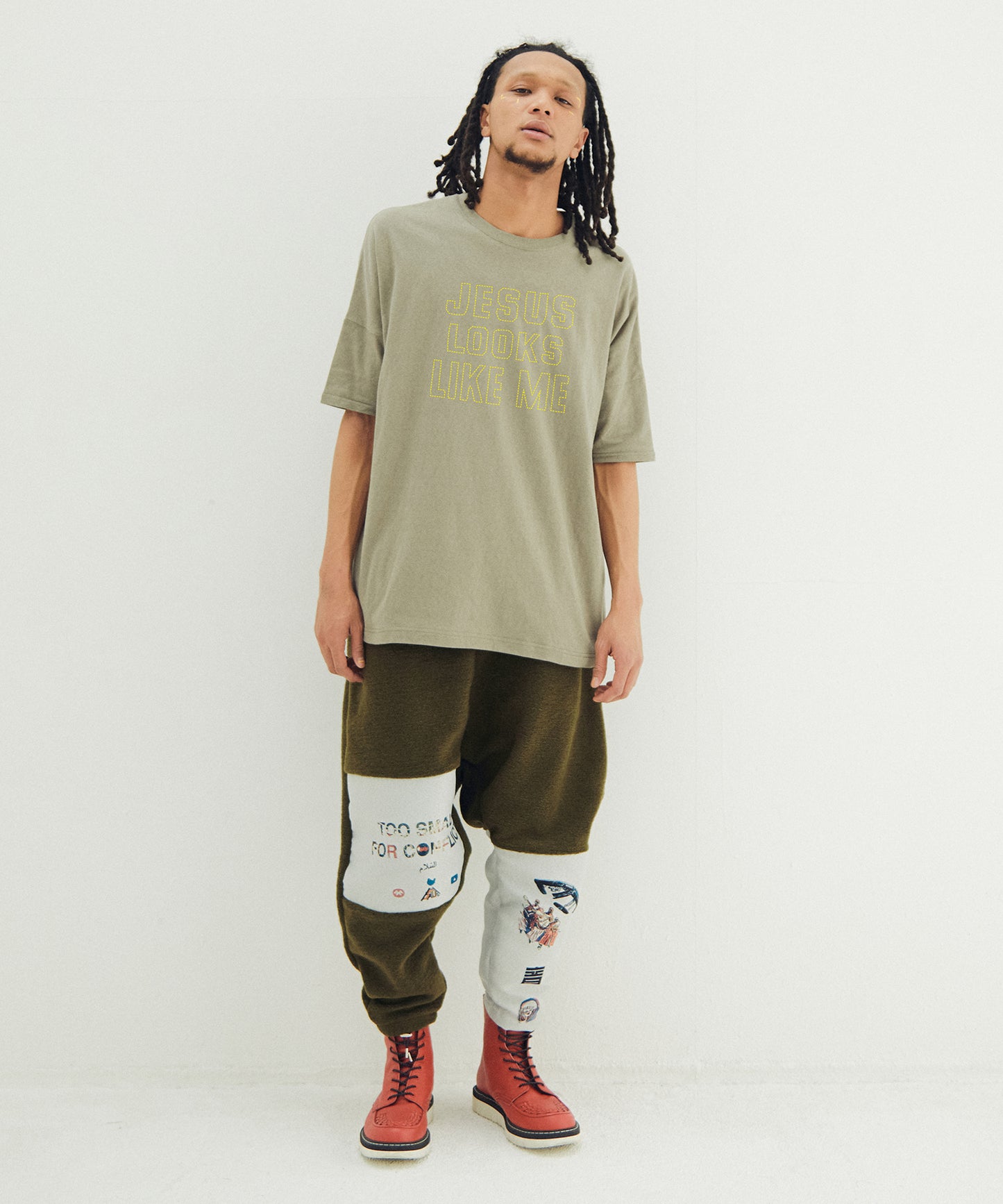JESUS LOOKS Emboro Tee