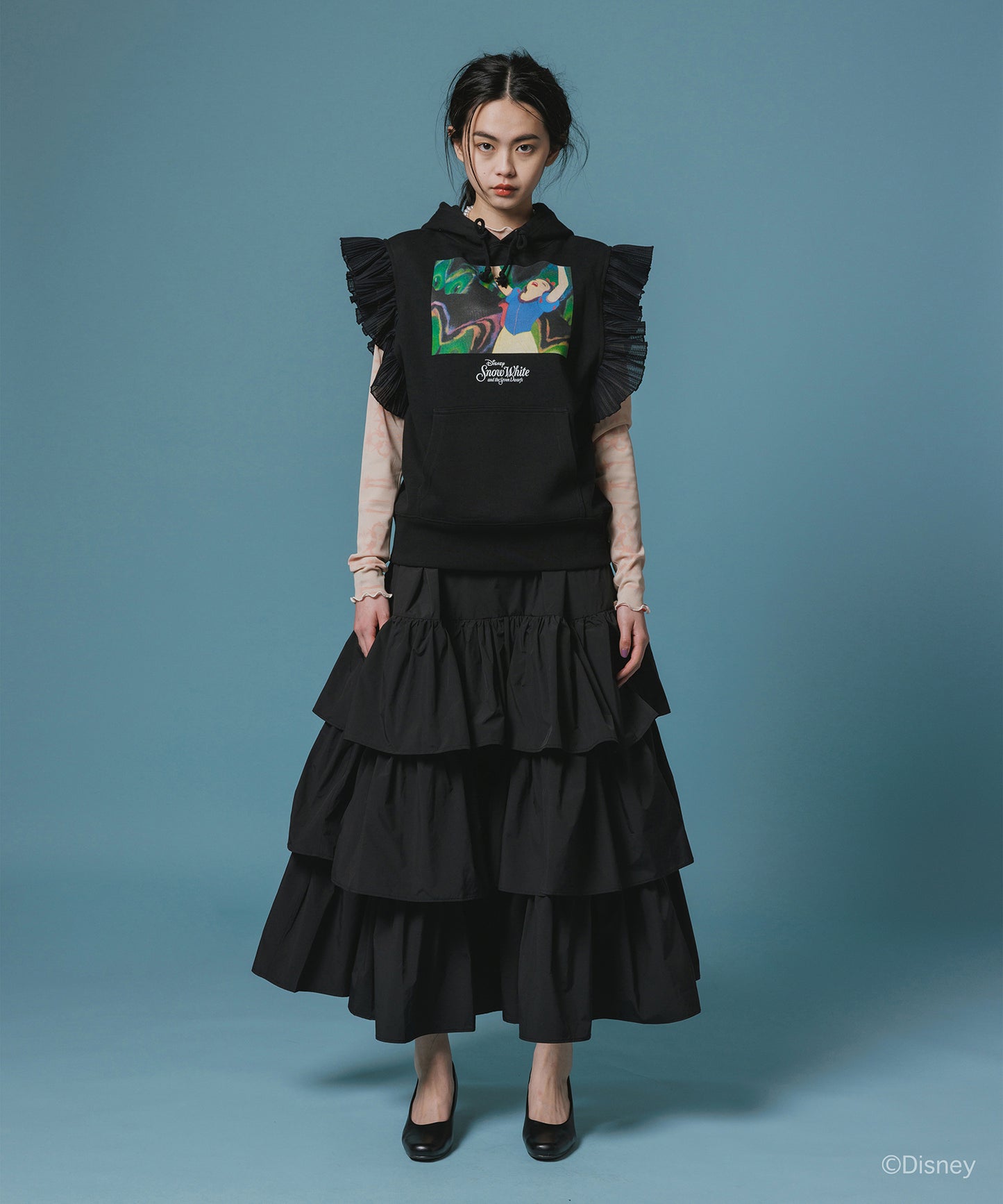 Disney 『Snow White』 NON TOKYO 　FRILL SLEEVE HOODIE