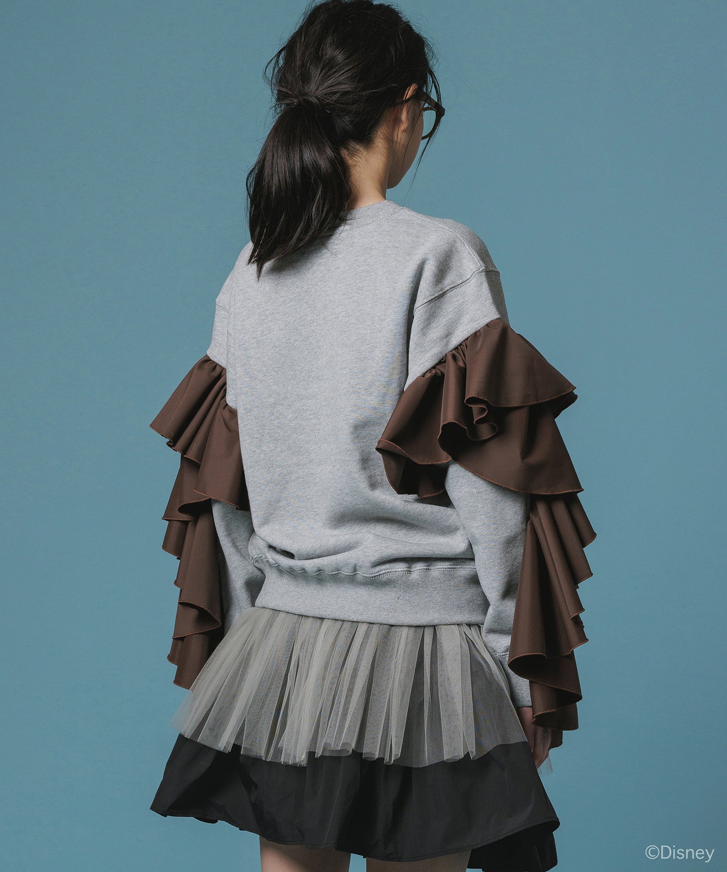 【Disney 『Snow White』 NON TOKYO 　FRILL SLEEVE PULLOVER SWEAT