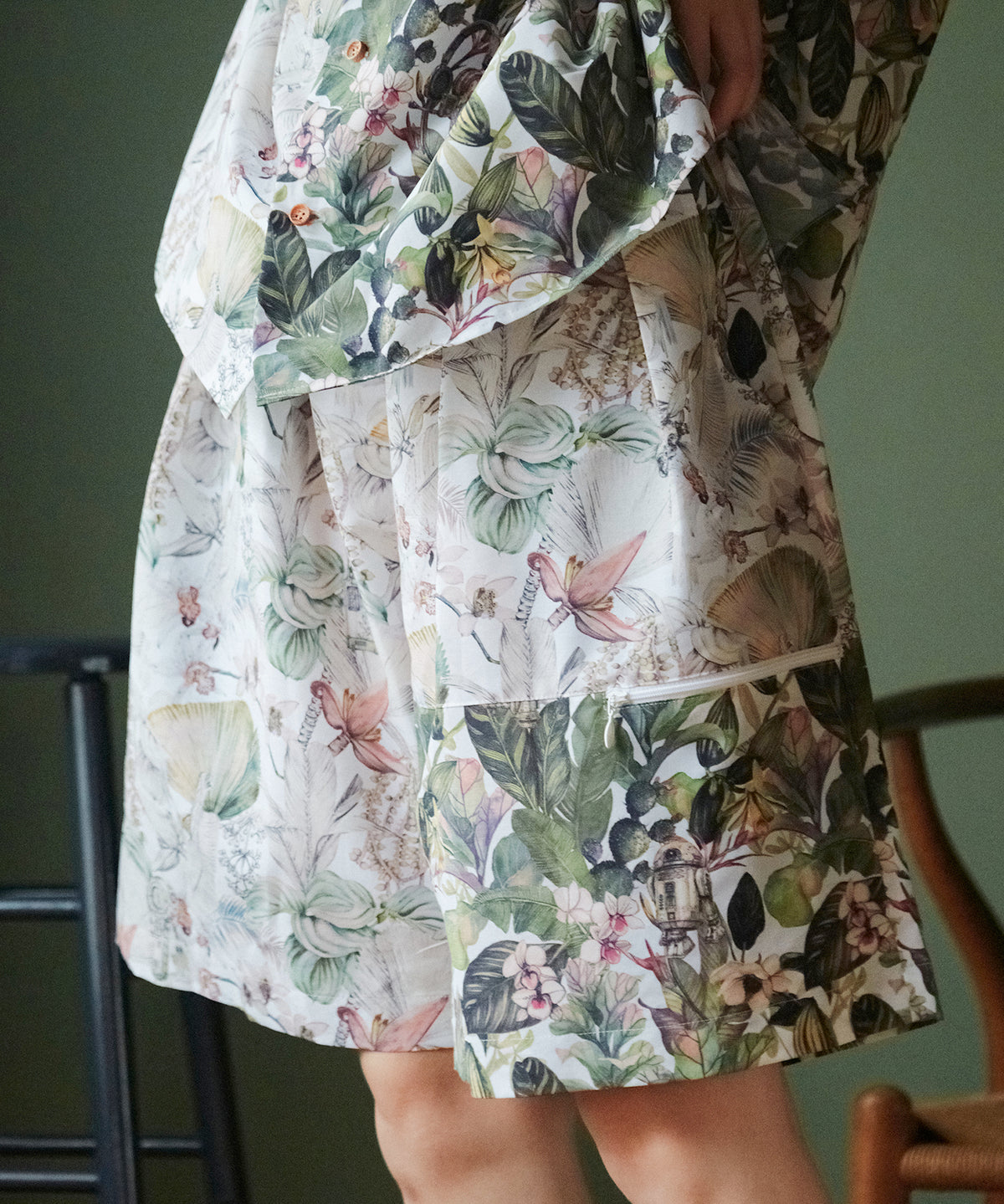 HOLIDAY ALOHA SHORTS