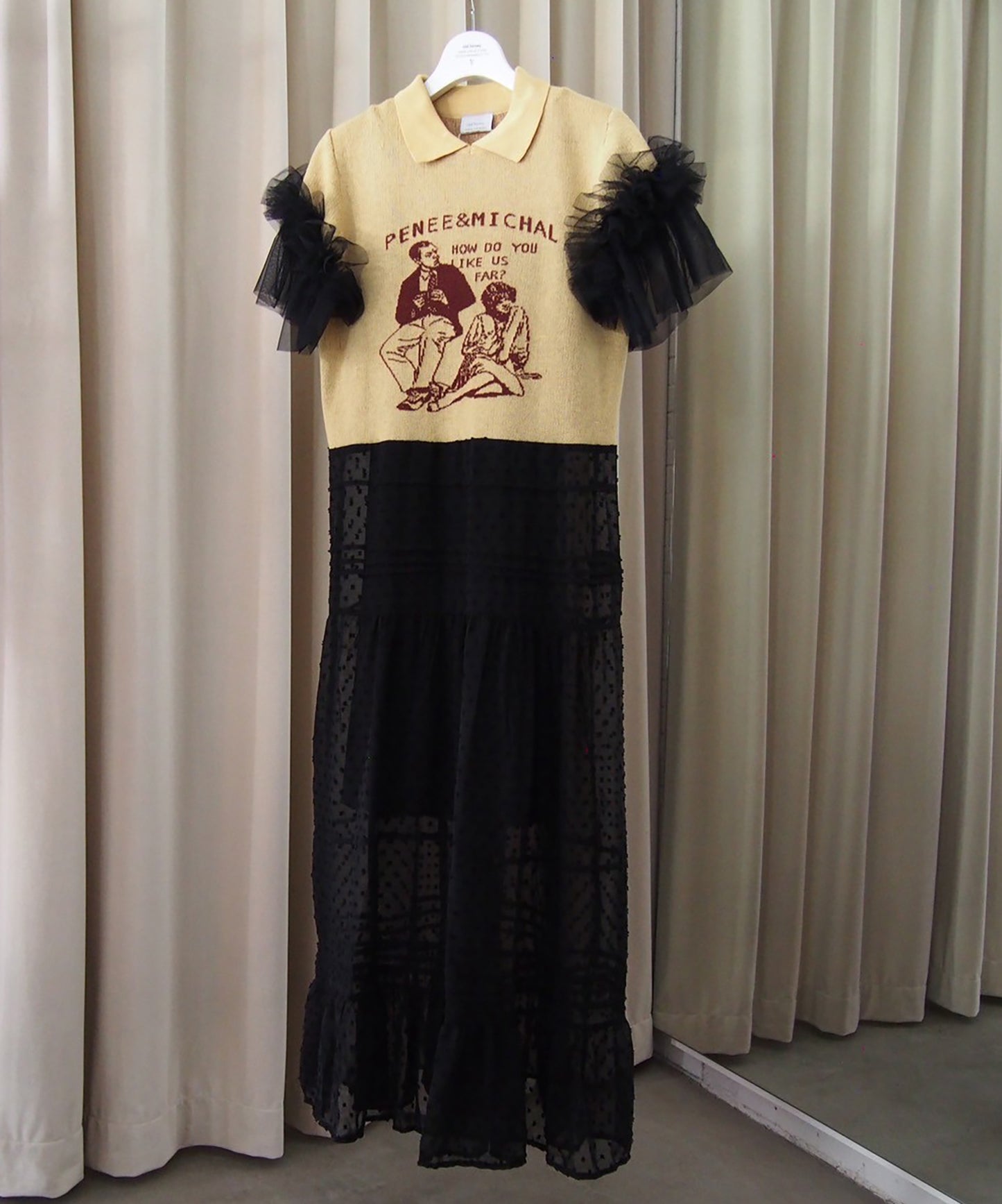 68℃ dress