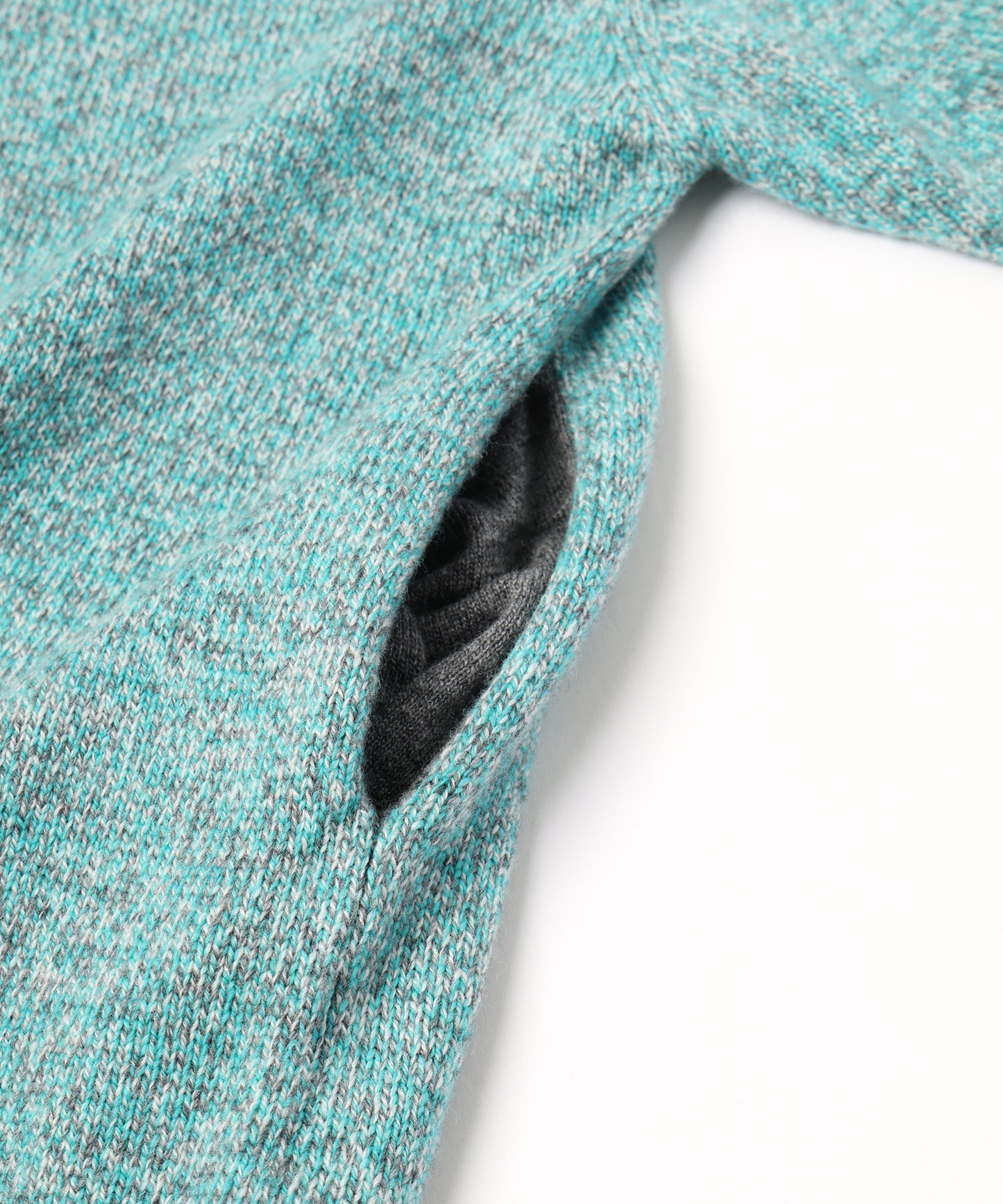 ハイネックニットCD