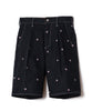 FLOWER EMBROIDERY TUCK SHORTS( feat.UNIVERSALOVERALL)【商品納期 3月下旬】