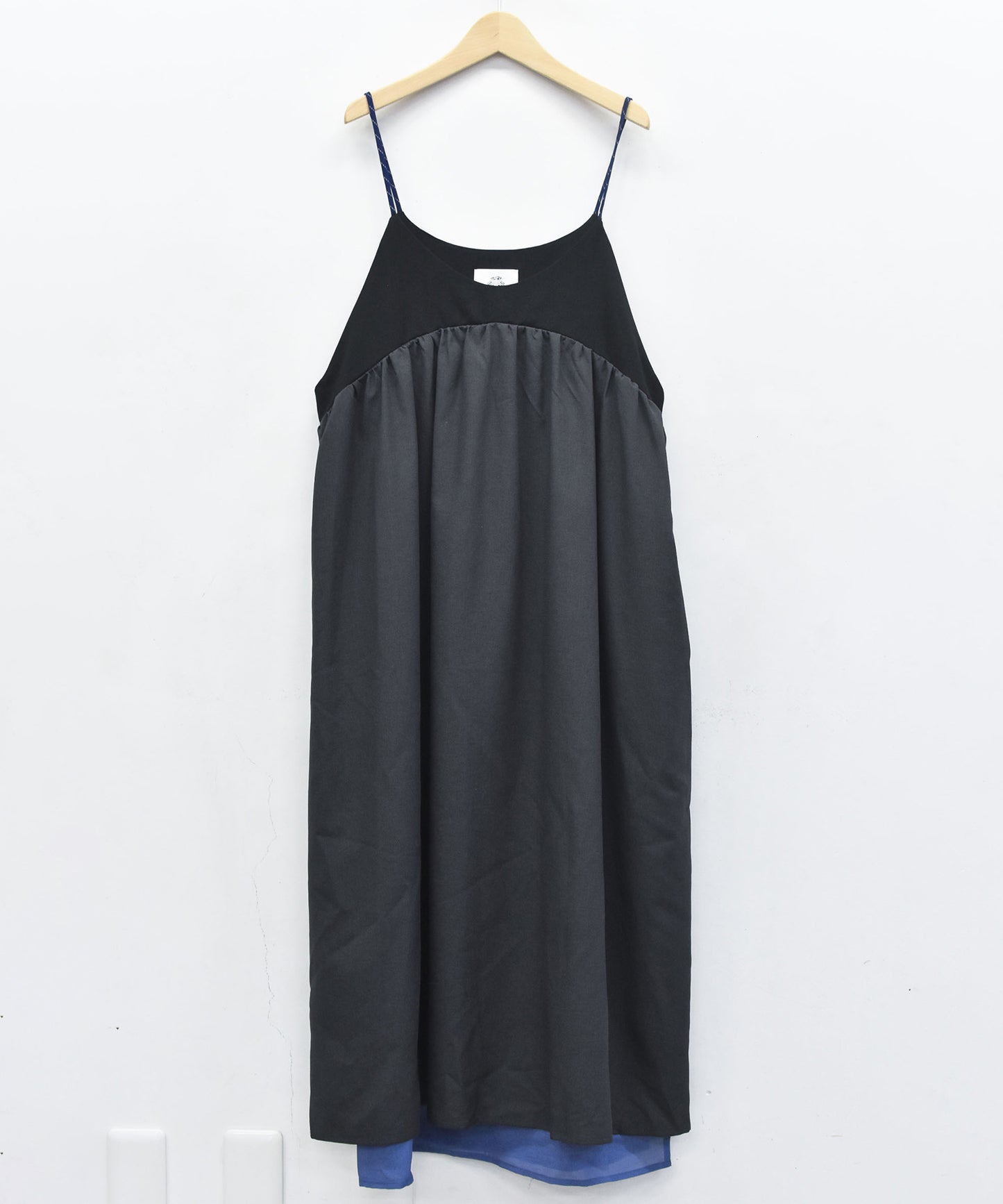 MELTING COLOR ONE-PIECE