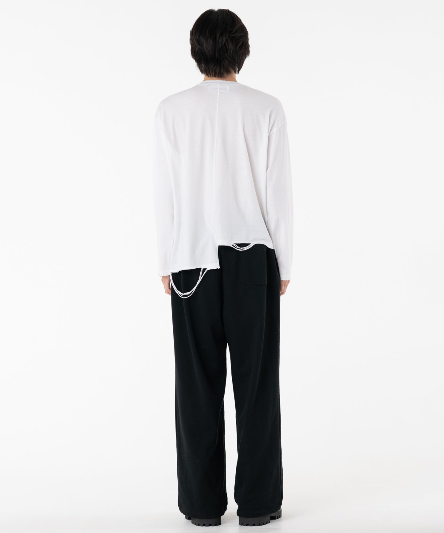 HALF LENGTH LONG SLEEVE TEE