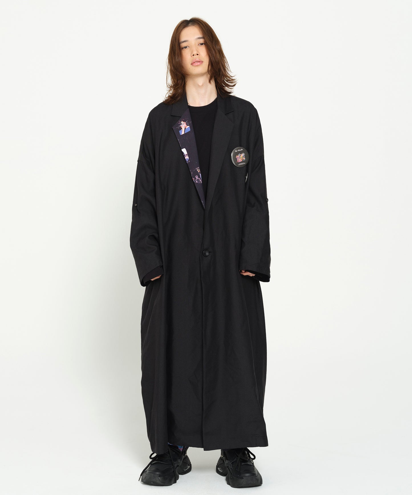 PEDESTRIAN LIGHT COAT