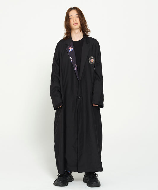 PEDESTRIAN LIGHT COAT