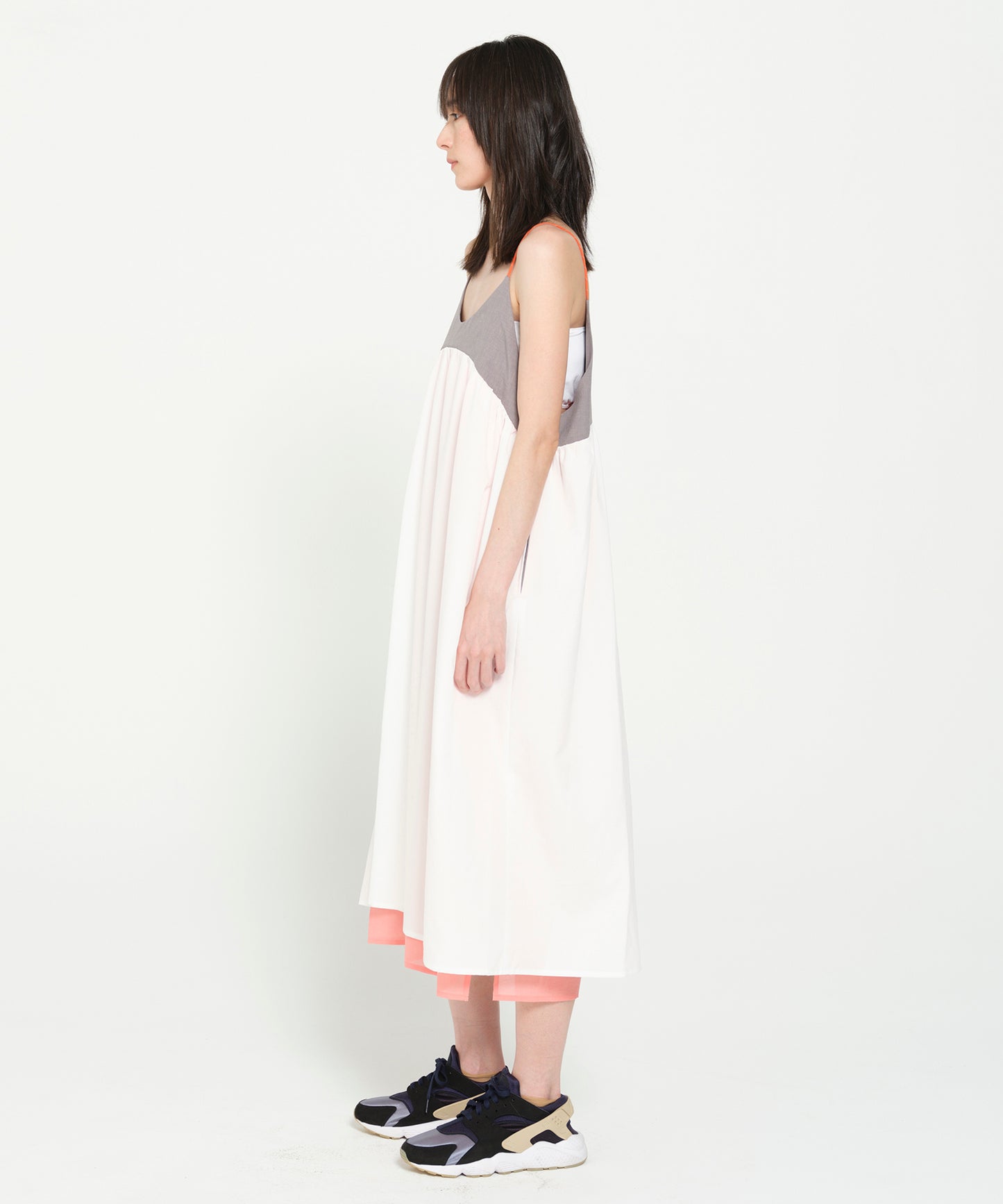 MELTING COLOR ONE-PIECE