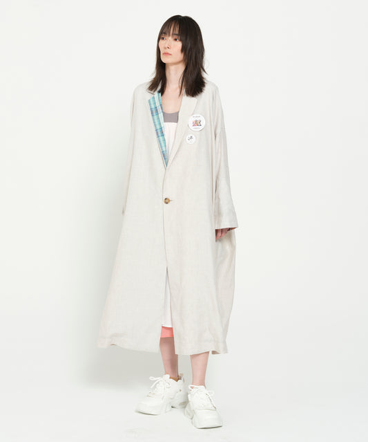 PEDESTRIAN LIGHT COAT
