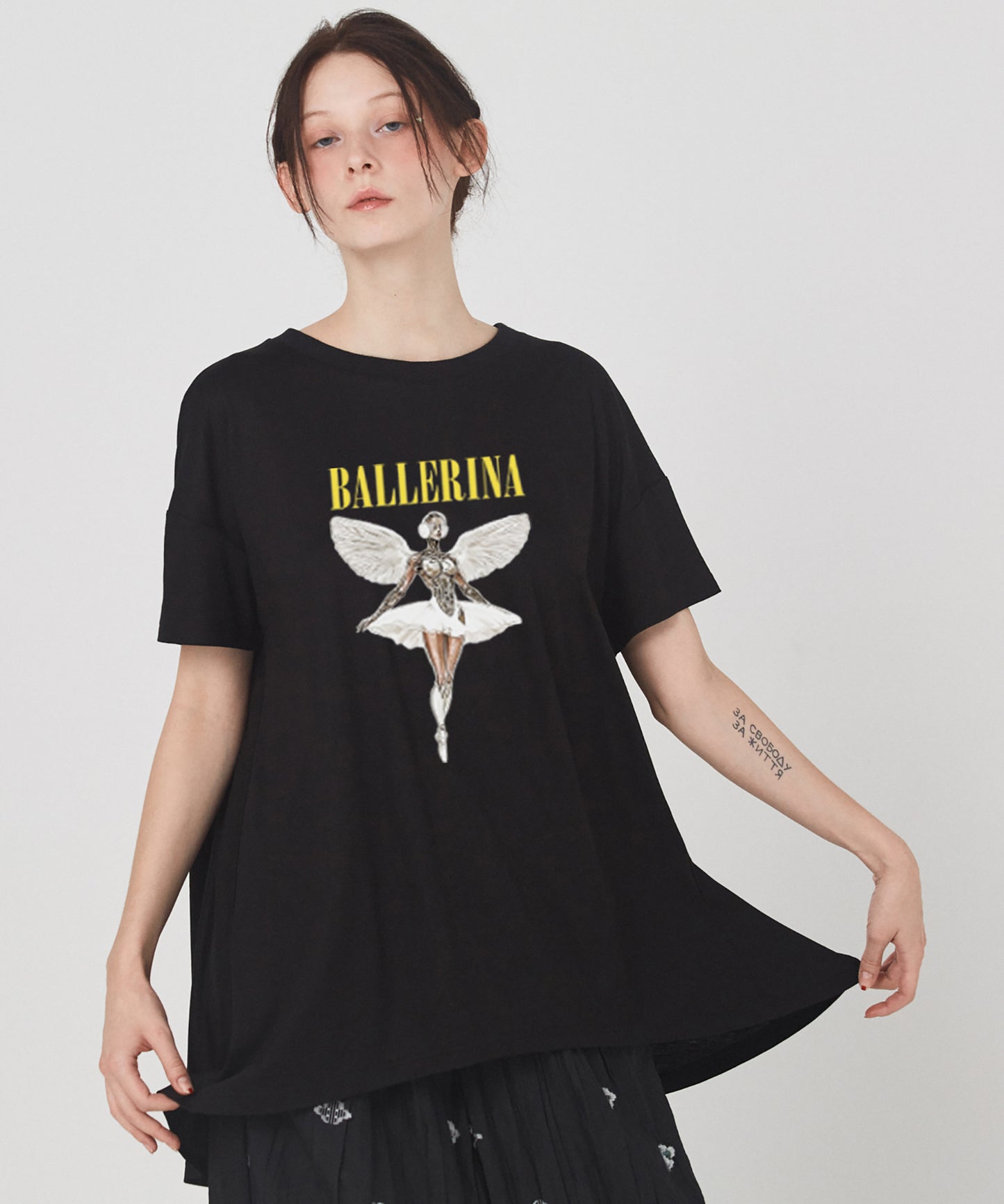 NEO BALLERINA Flare T-Shirt
