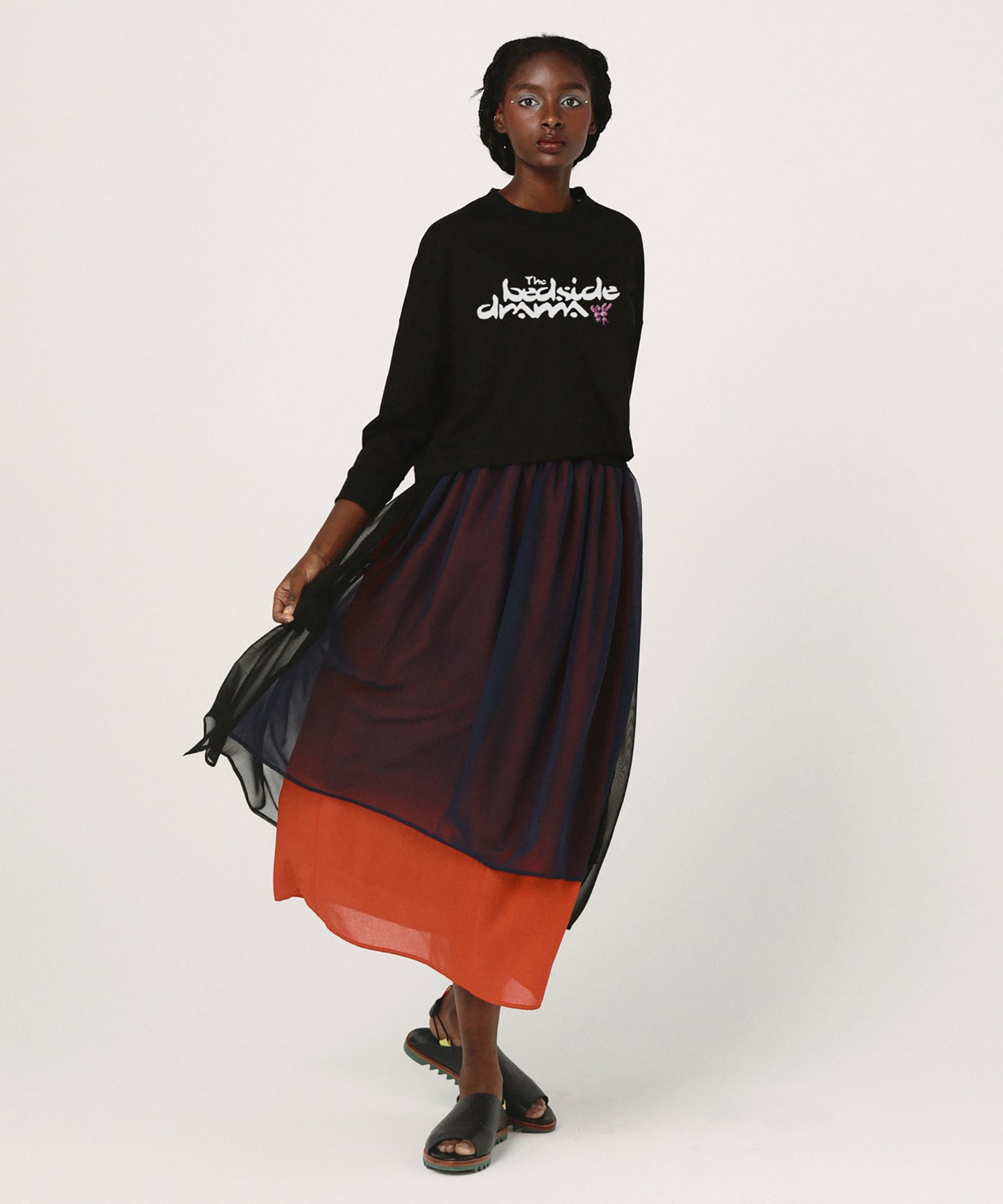 BEDSIDE SISTERS Wide L/S Tee