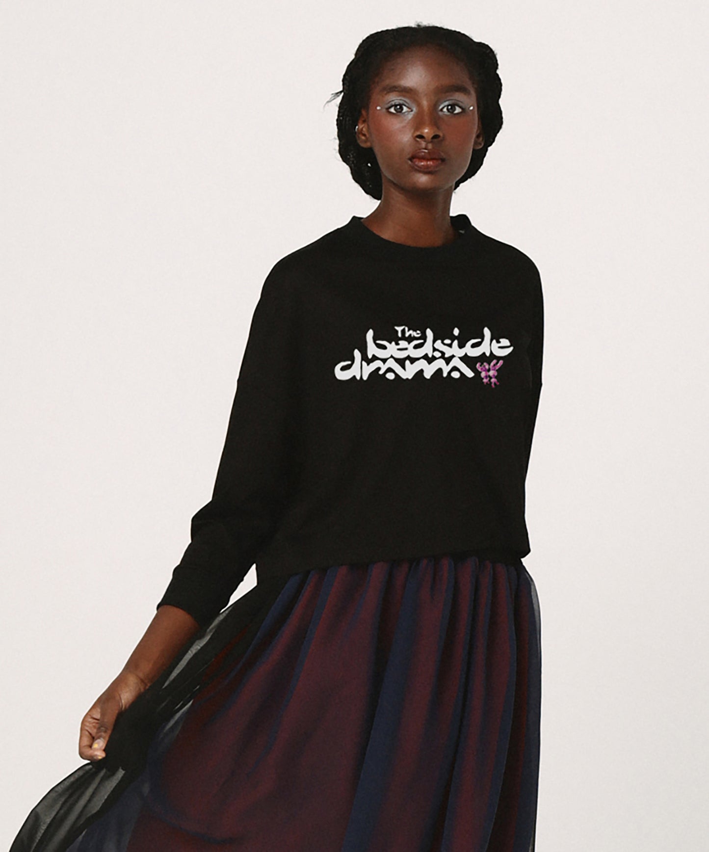 BEDSIDE SISTERS Wide L/S Tee