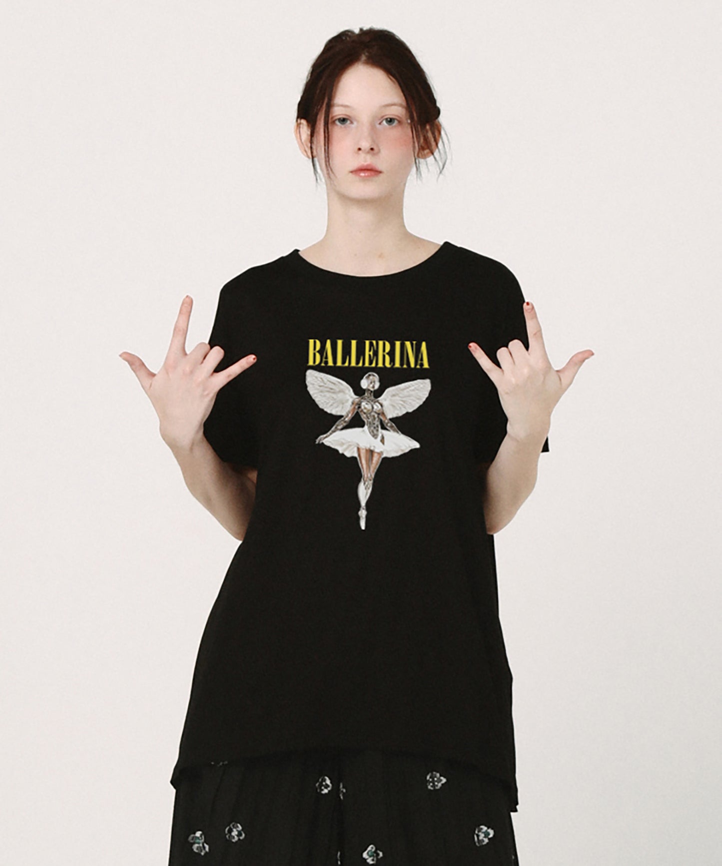 NEO BALLERINA Flare T-Shirt