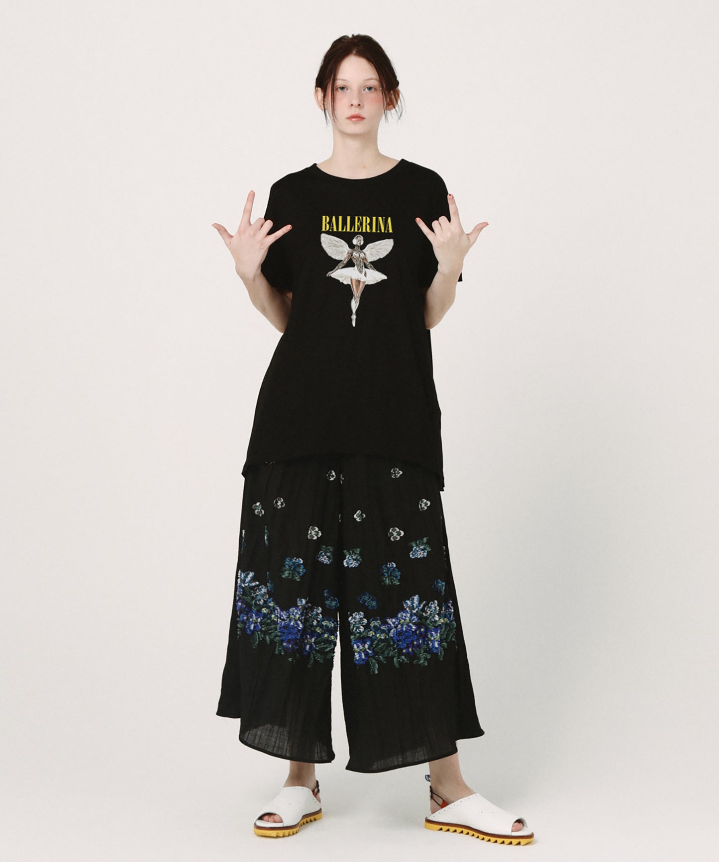 NEO BALLERINA Flare T-Shirt