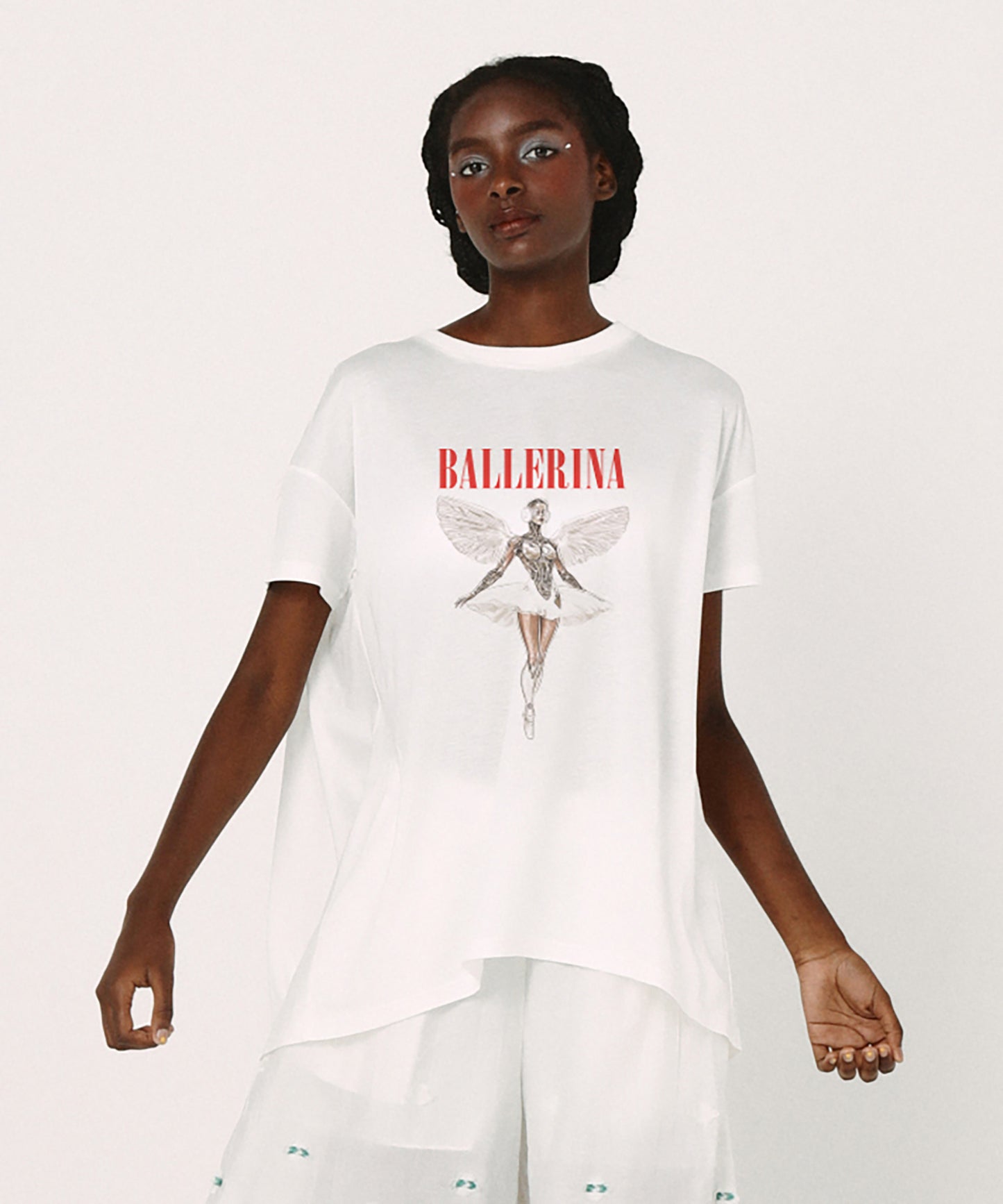 NEO BALLERINA Flare T-Shirt