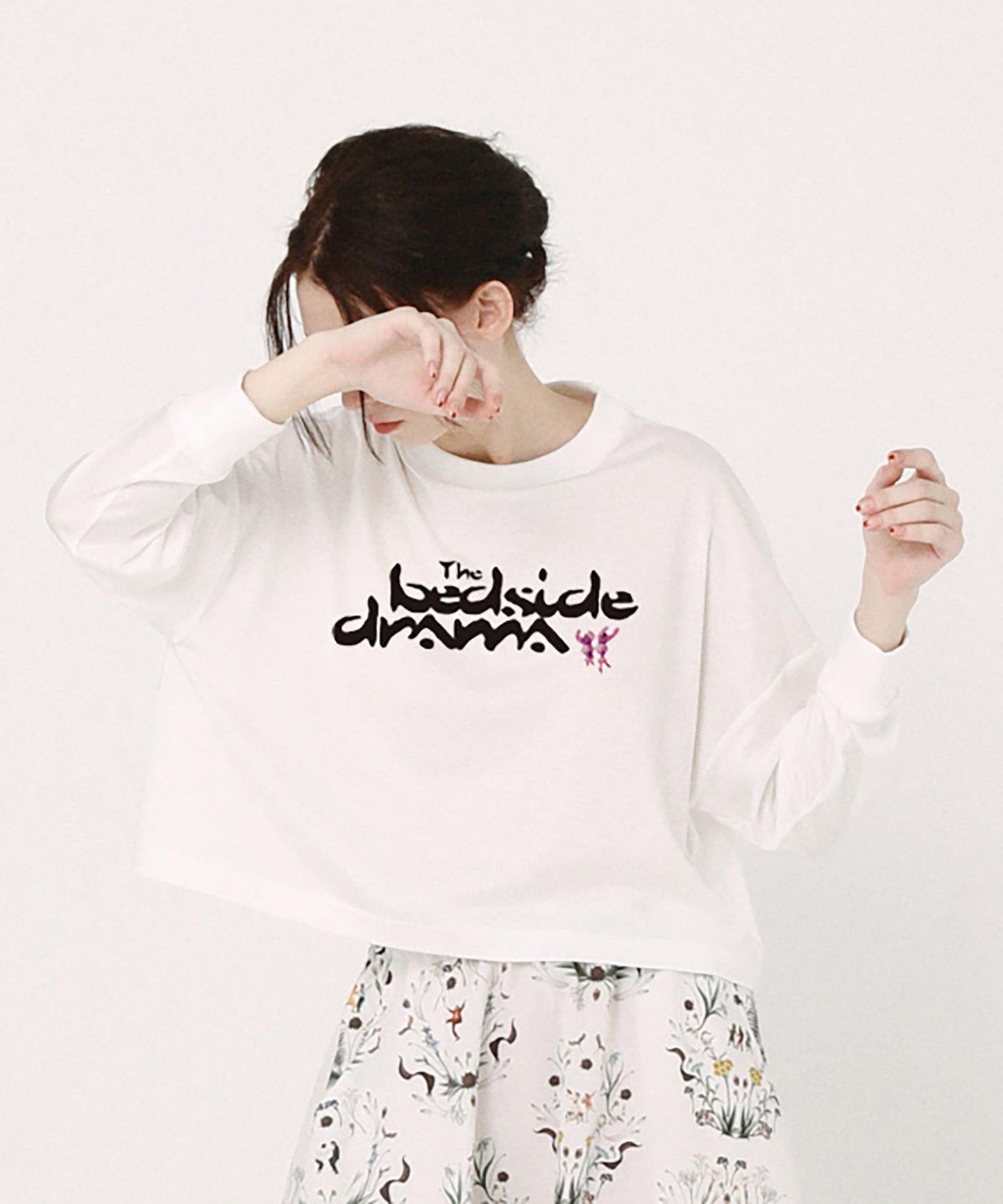 BEDSIDE SISTERS Wide L/S Tee