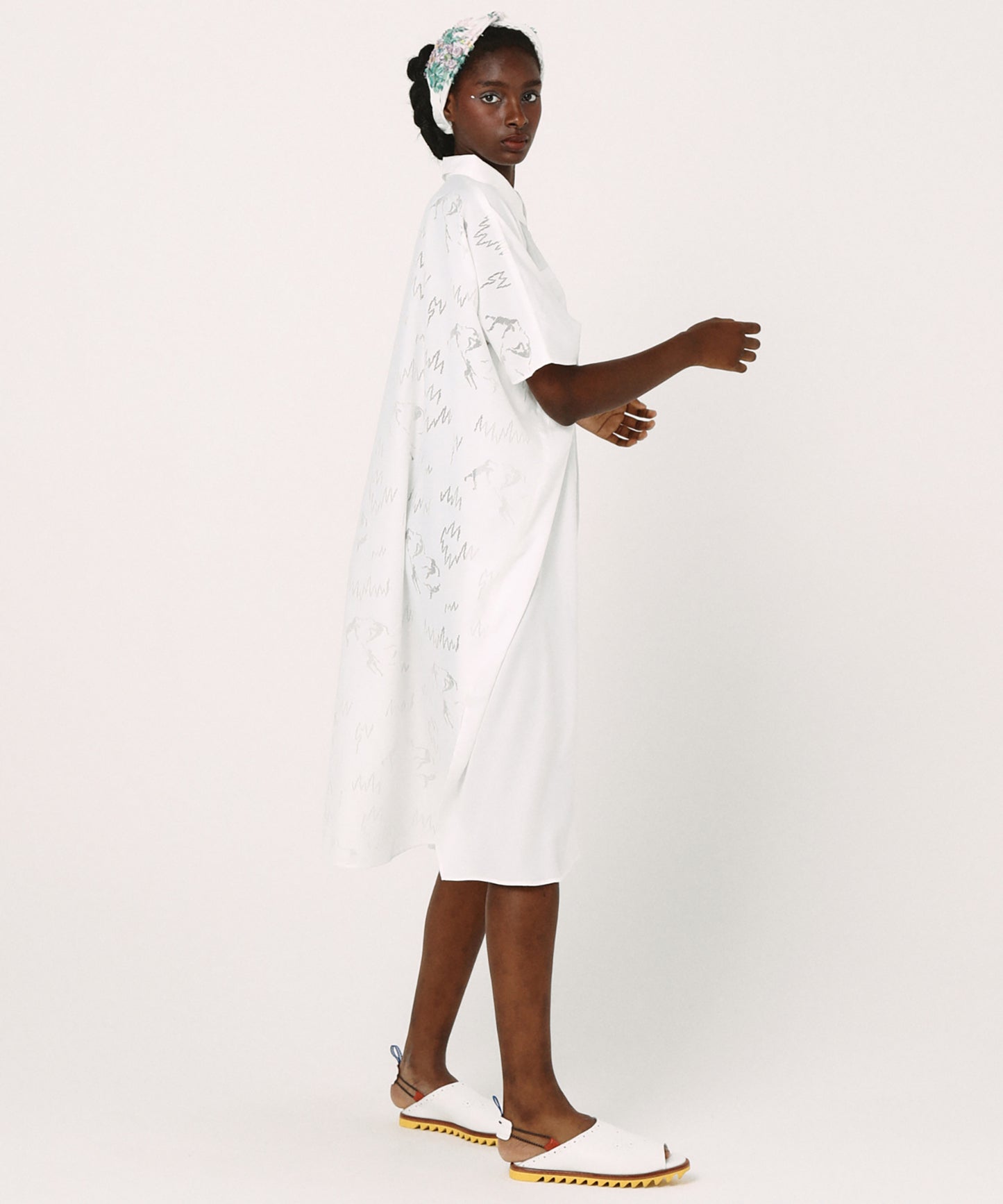Dancing Lace poncho shirt