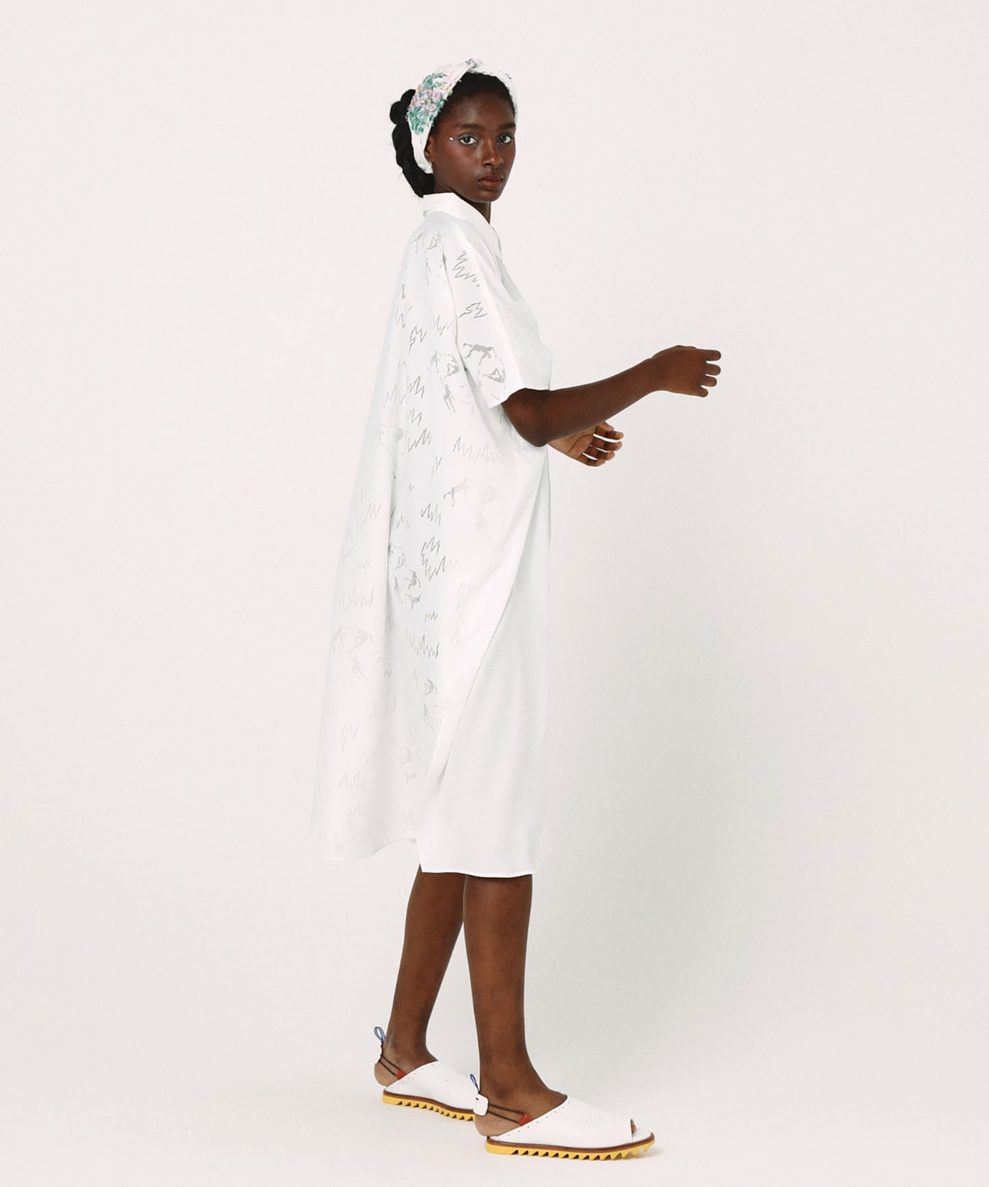 Dancing Lace poncho shirt