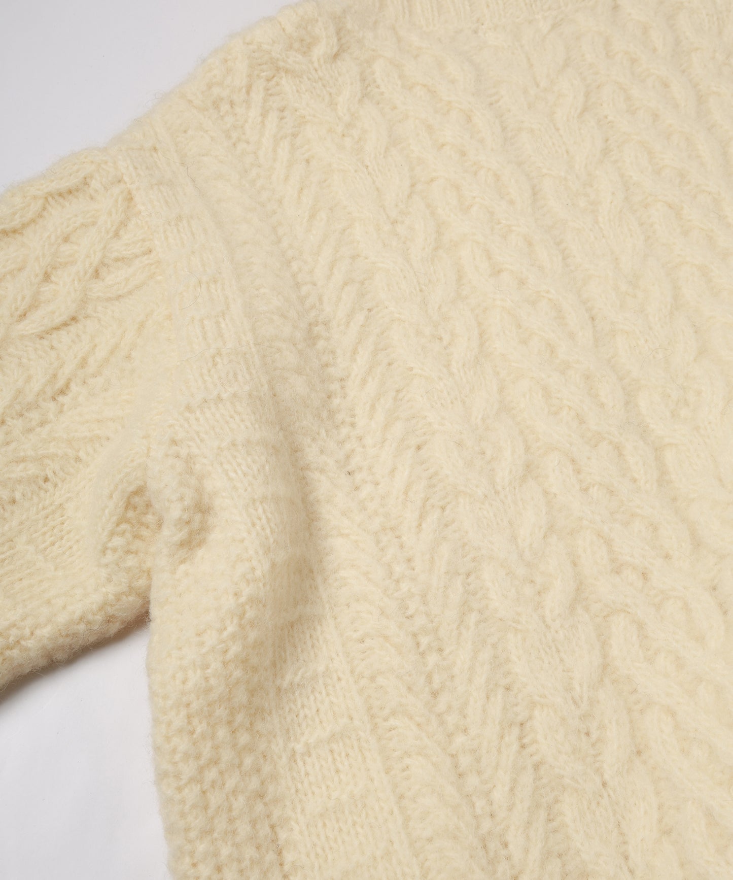 CABLE ZIP KNIT