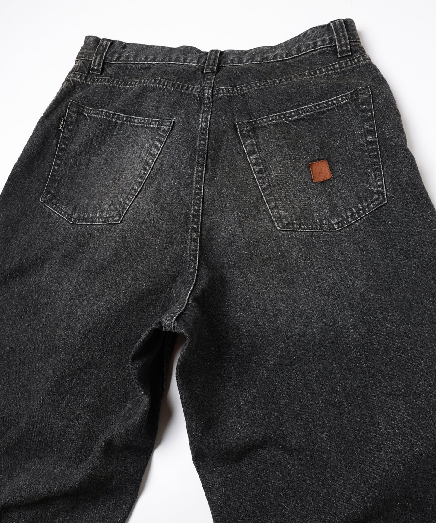 OVER RAP DENIM PANTS