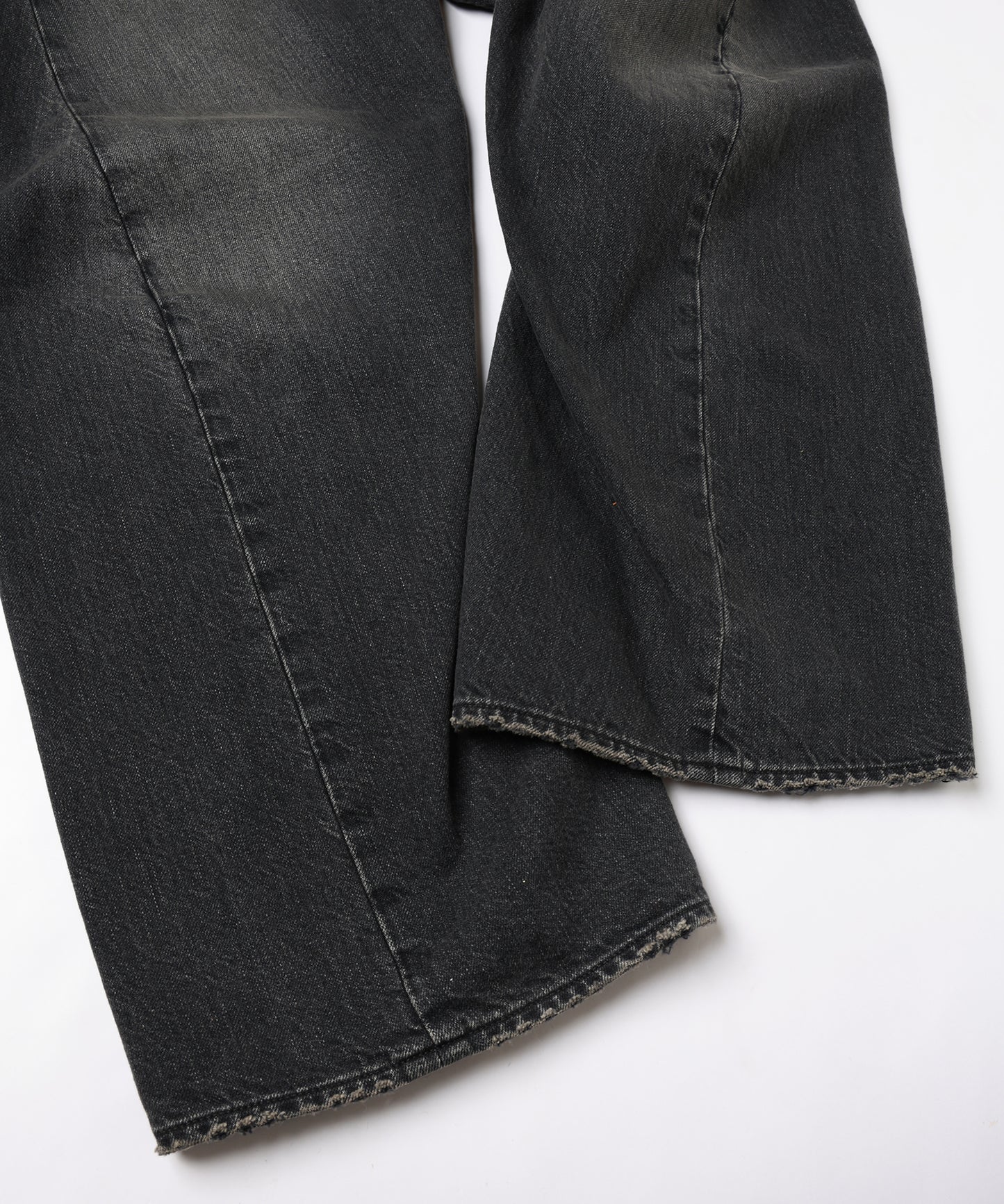 USED 3D CUTTING DENIM PANTS