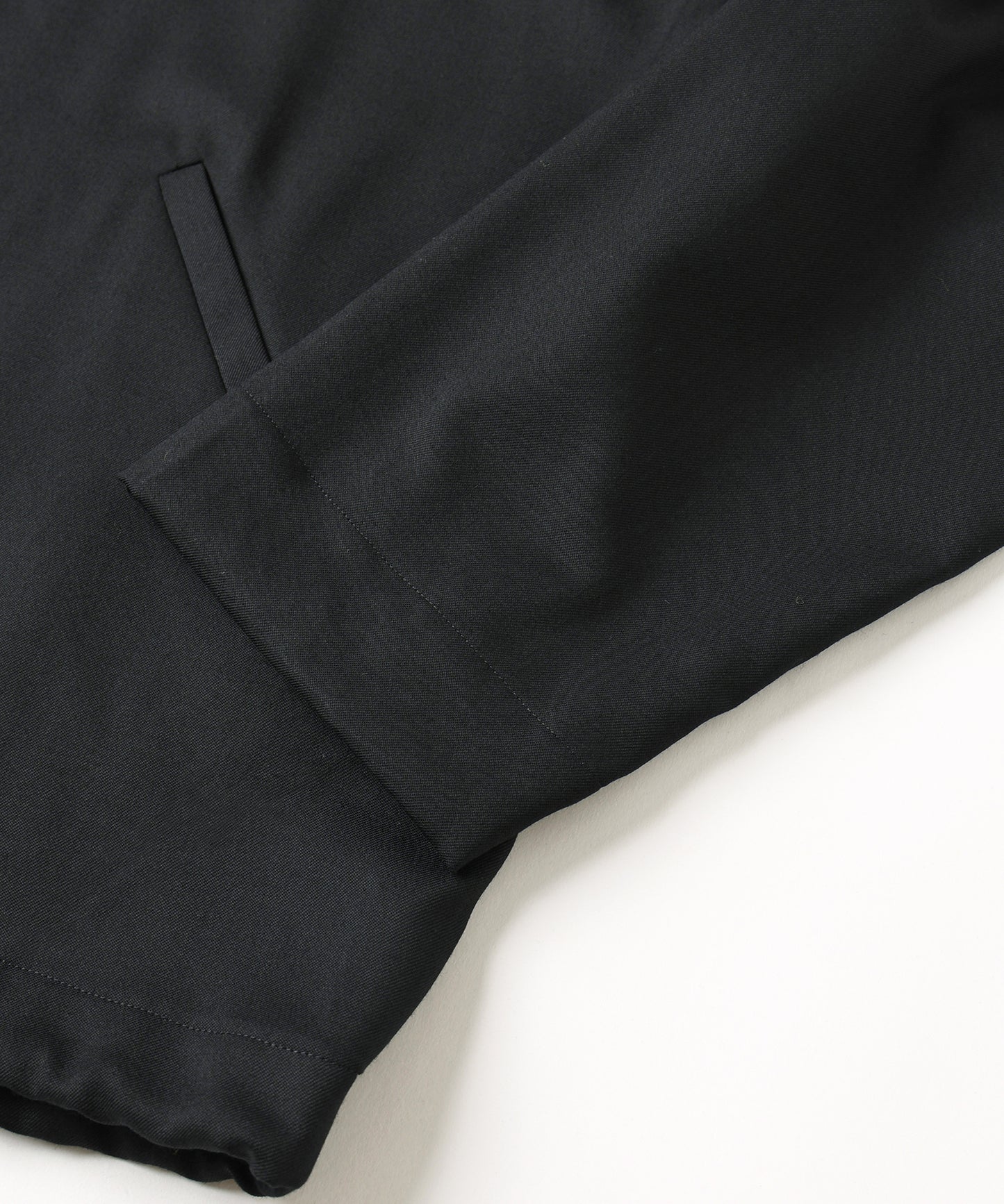 よそいきZipアップブルゾ ン