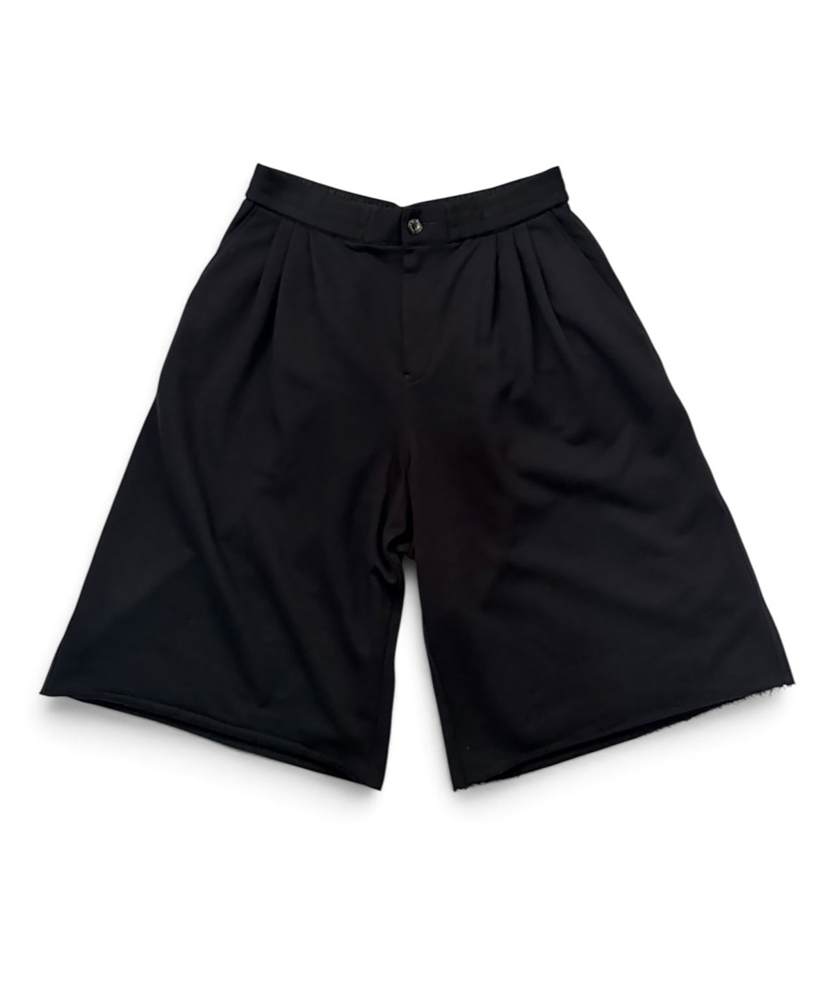 LOOSE FIT SWEAT SHORTS