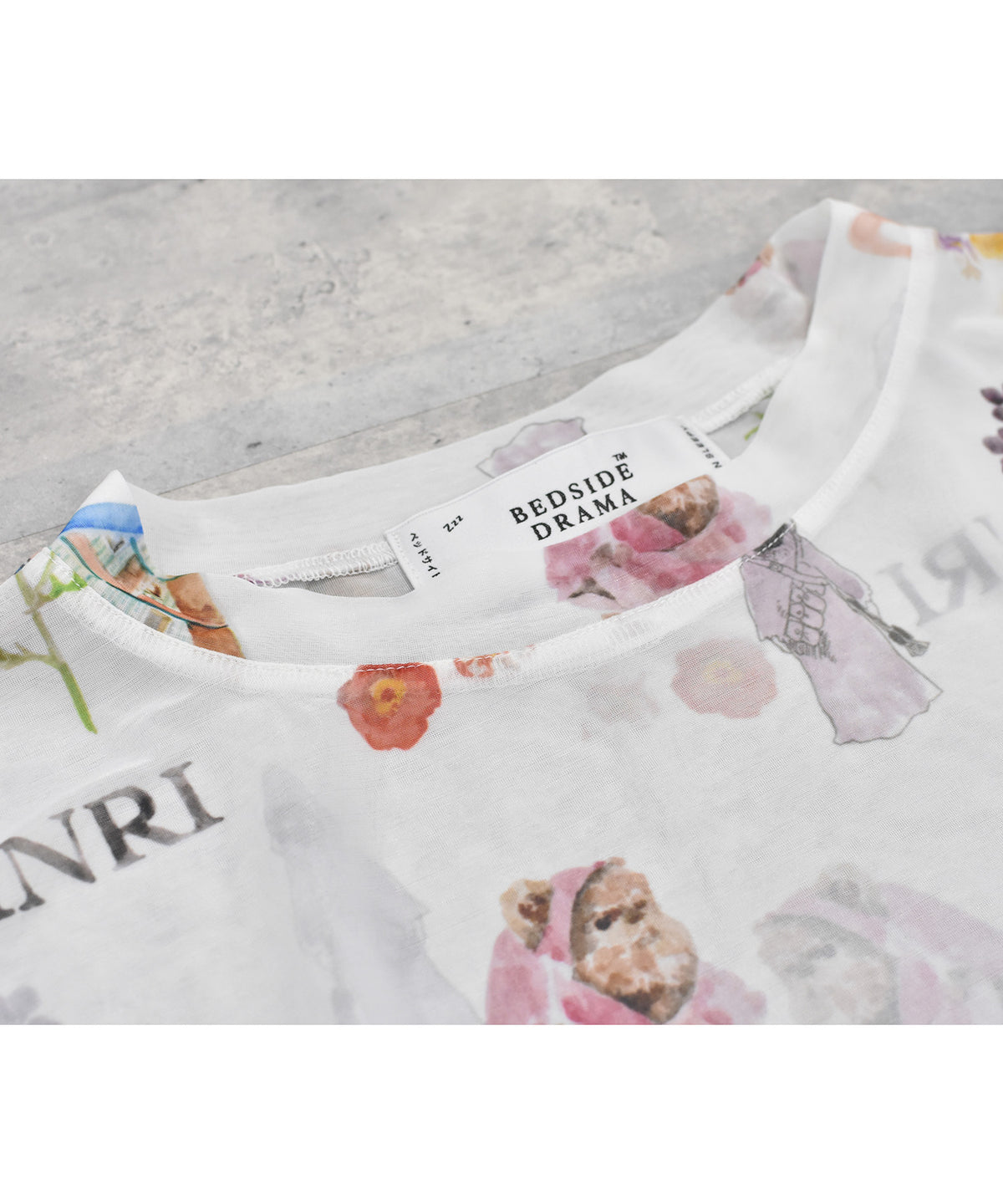 NOSTALGIC SHEER TEE