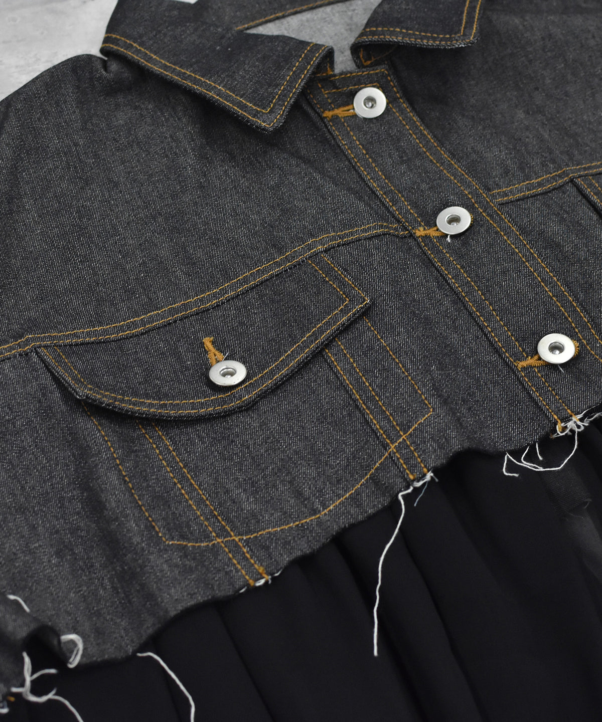 RAW-EDGE DENIM COAT