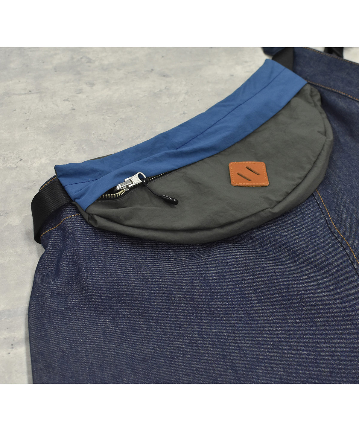 ONE-STRAP BAG SALOPETTE