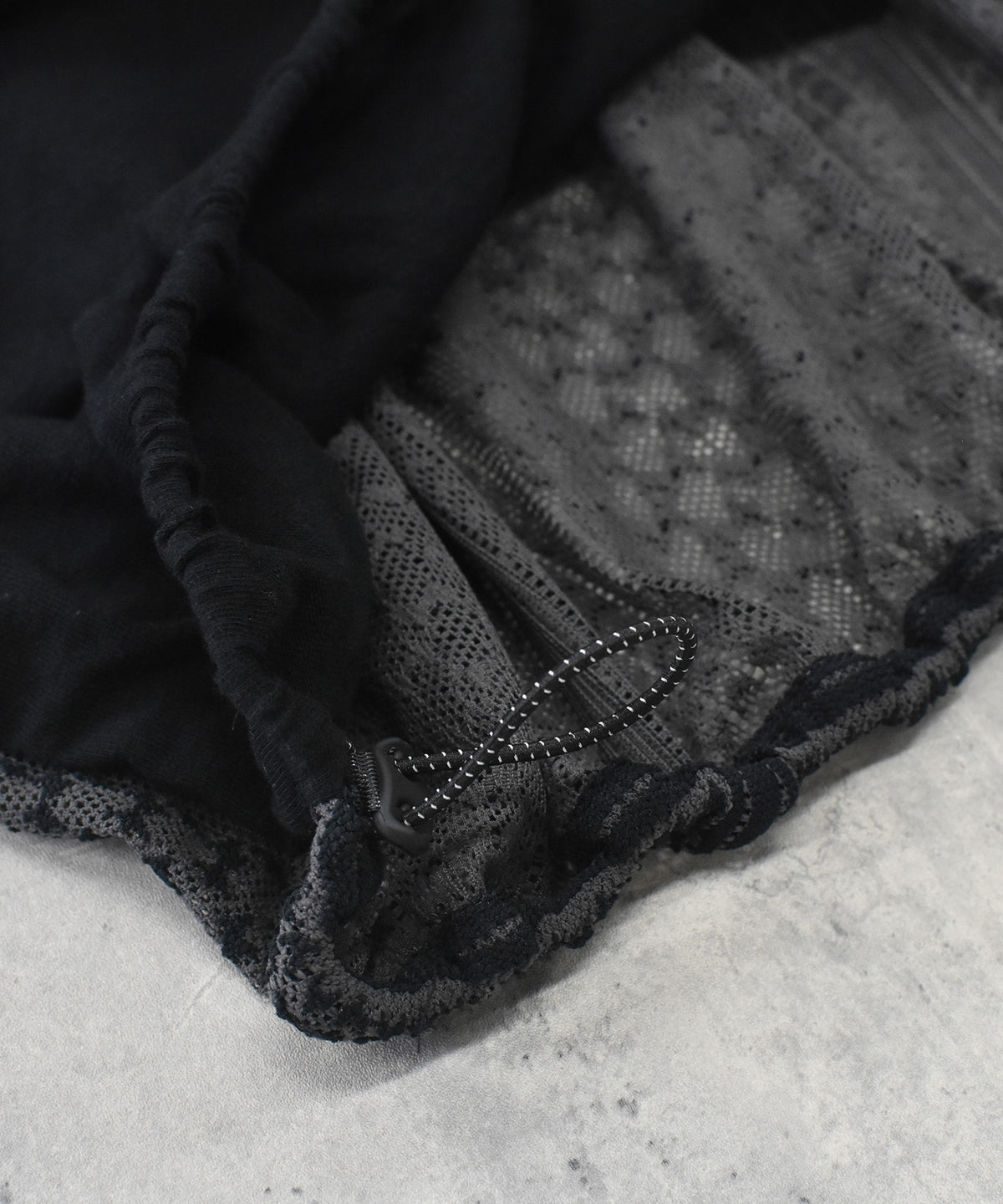 SHEMAGH LACE NO SLEEVE