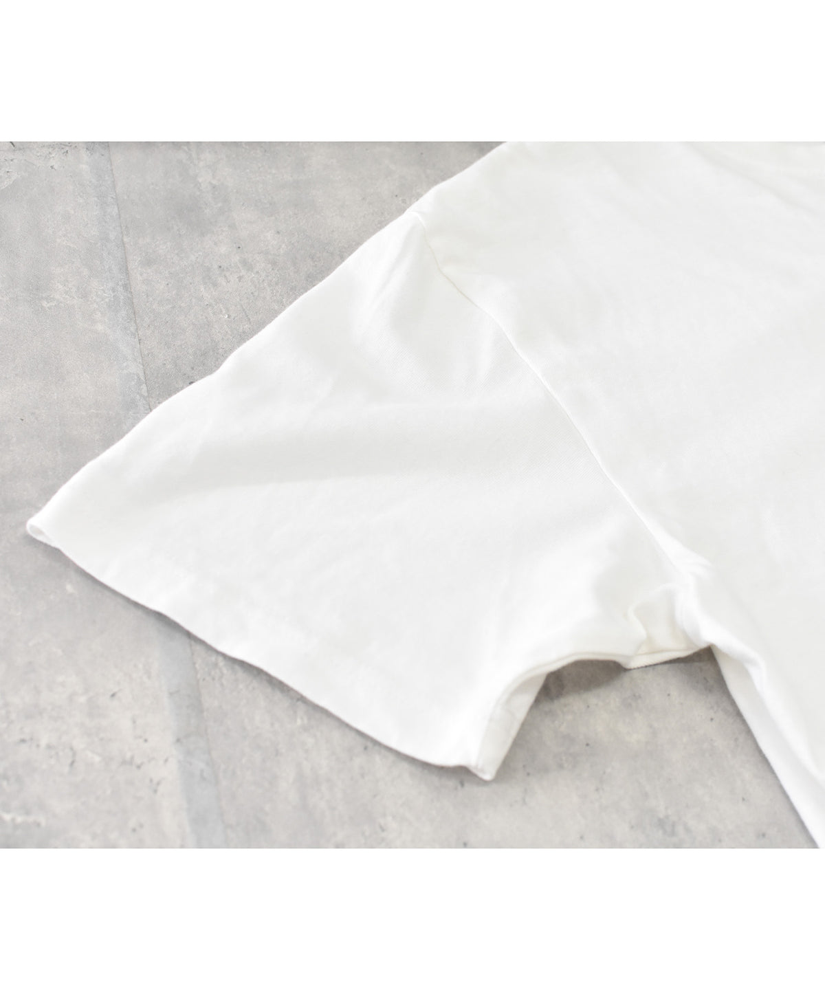 PIGMENT-DYED TEE（（TERPSICHORA）