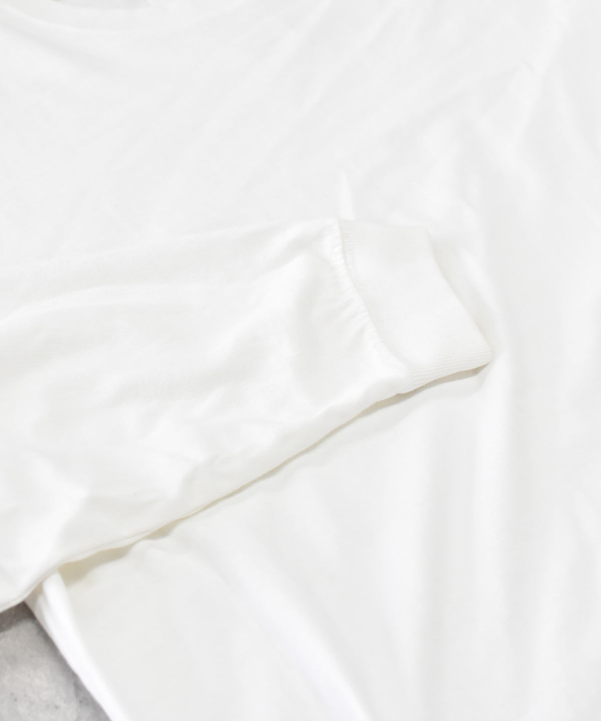 PIGMENT-DYED L/S TEE（TERPSICHORA）