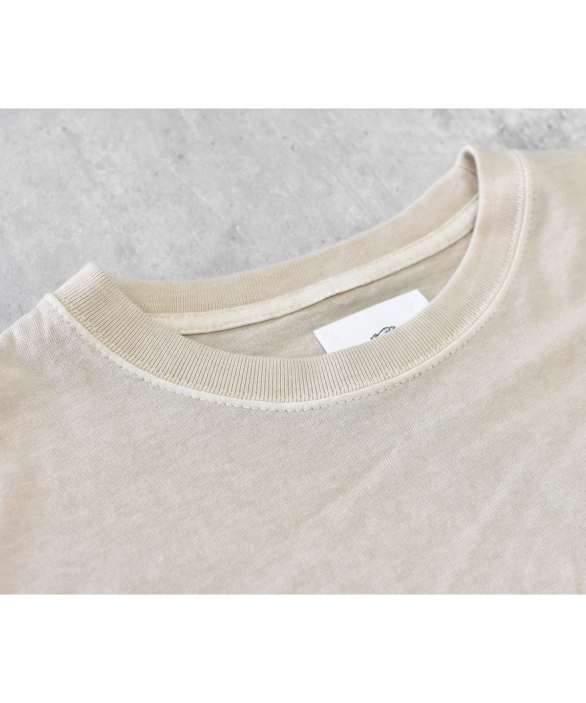 PIGMENT-DYED L/S TEE（WAR IS OVER）