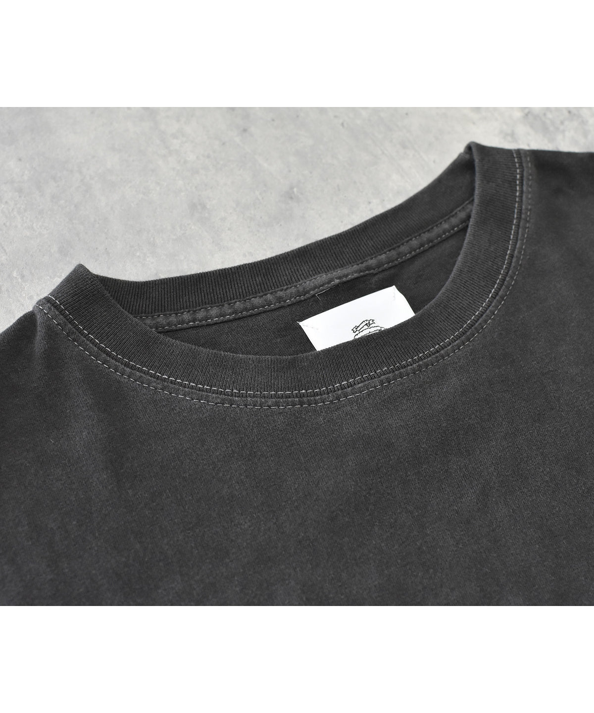 PIGMENT-DYED TEE（MONALISA）