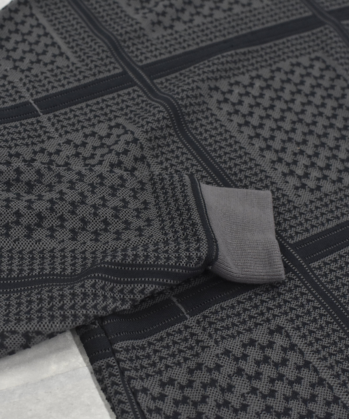 SHEMAGH LACE PULLOVER