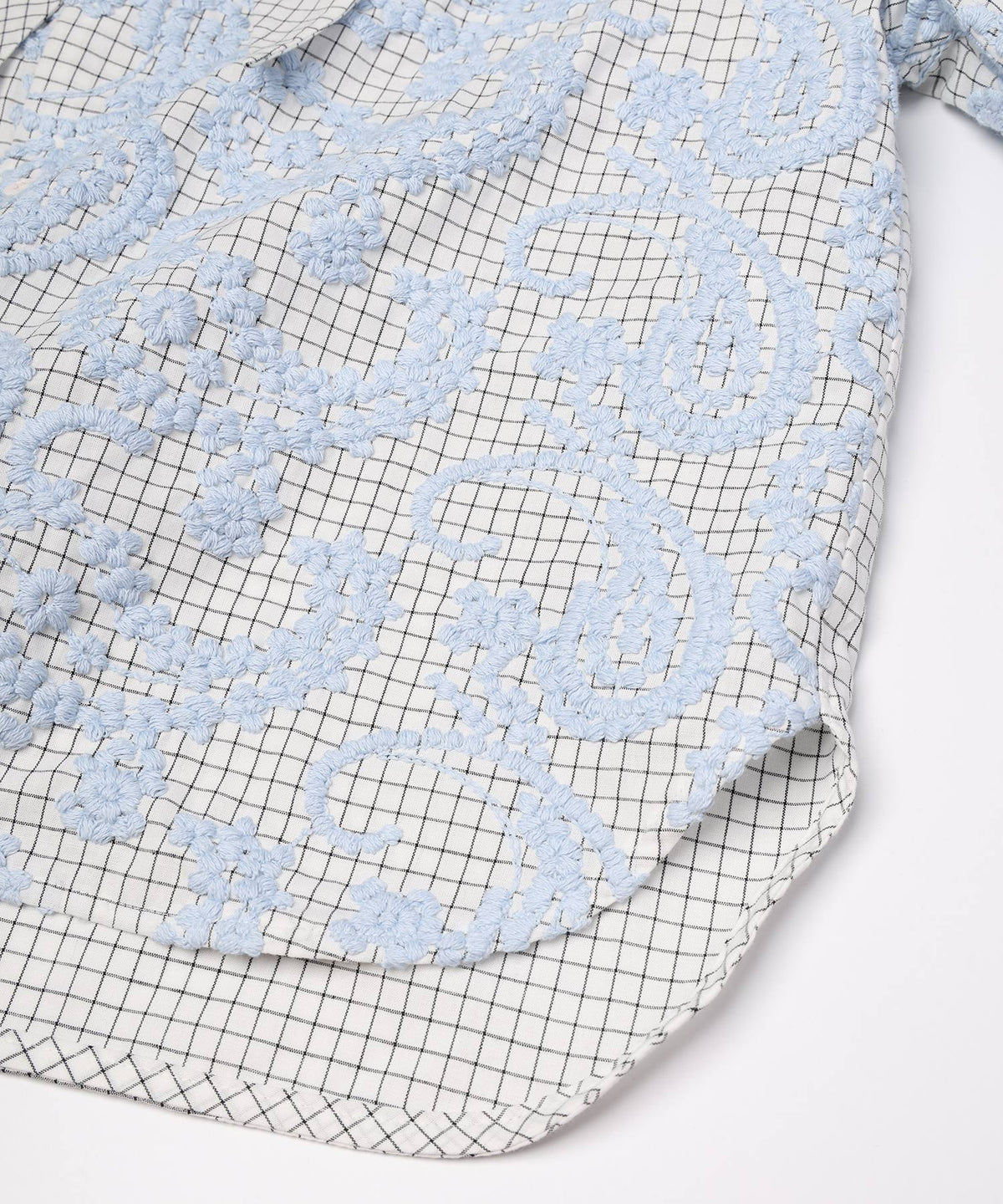 Layered Paisley Tie Collar Shirt