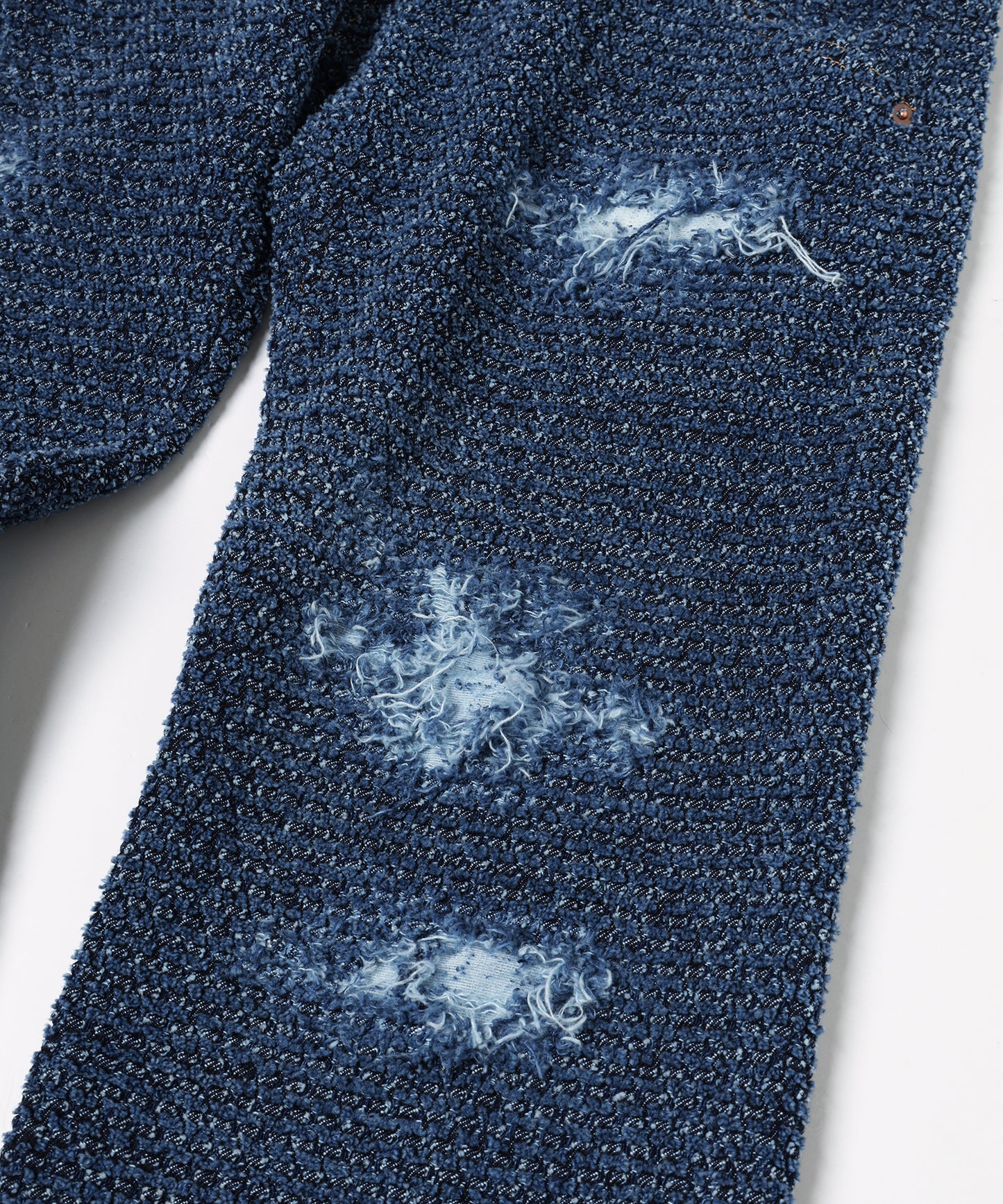 PUNCHING DENIM PANTS