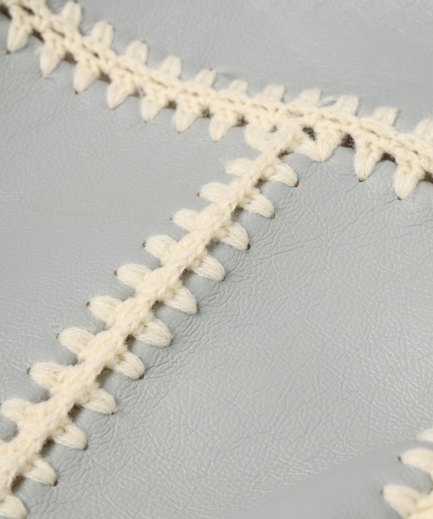 HAND KNITTING BOA BLOUSON