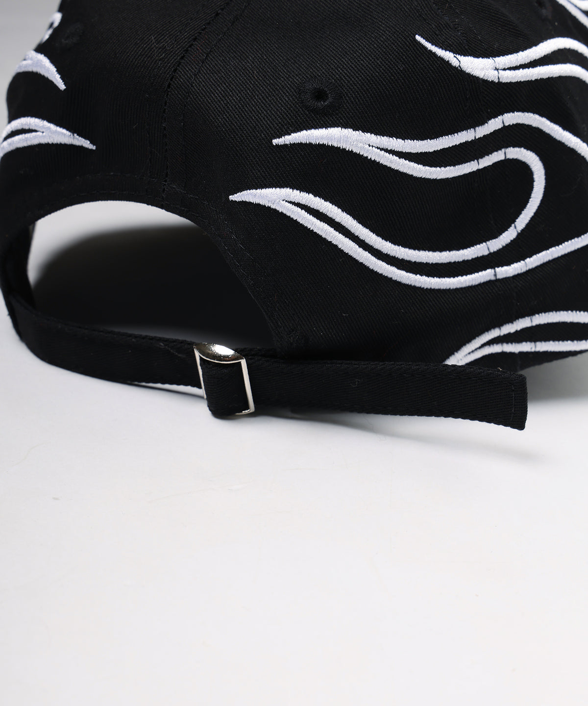 FLAME PATTERN CAP