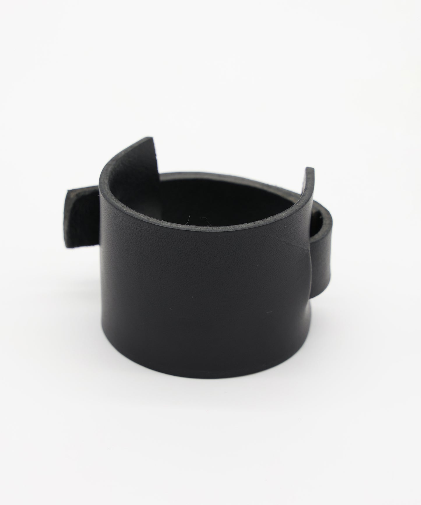 NL × JIEDA LEATHER BRACELET