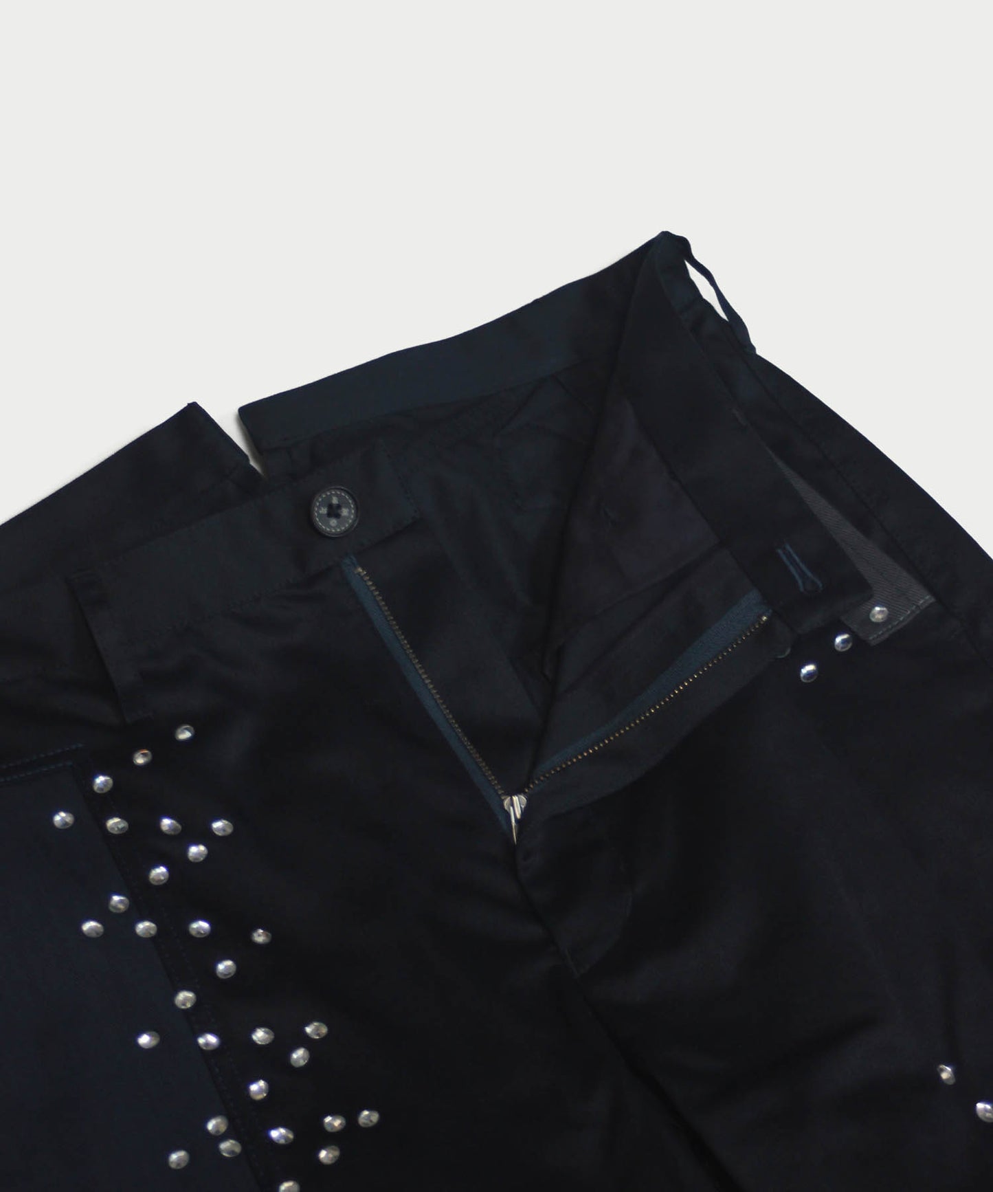 STUDS PATCHED PANTS