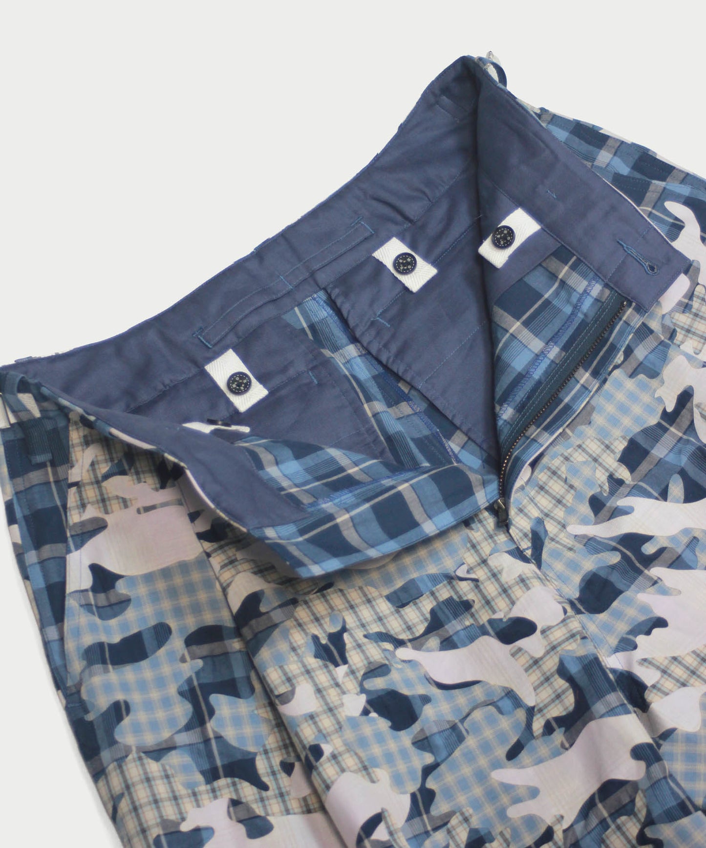 CHECK CAMO SHORT PANTS