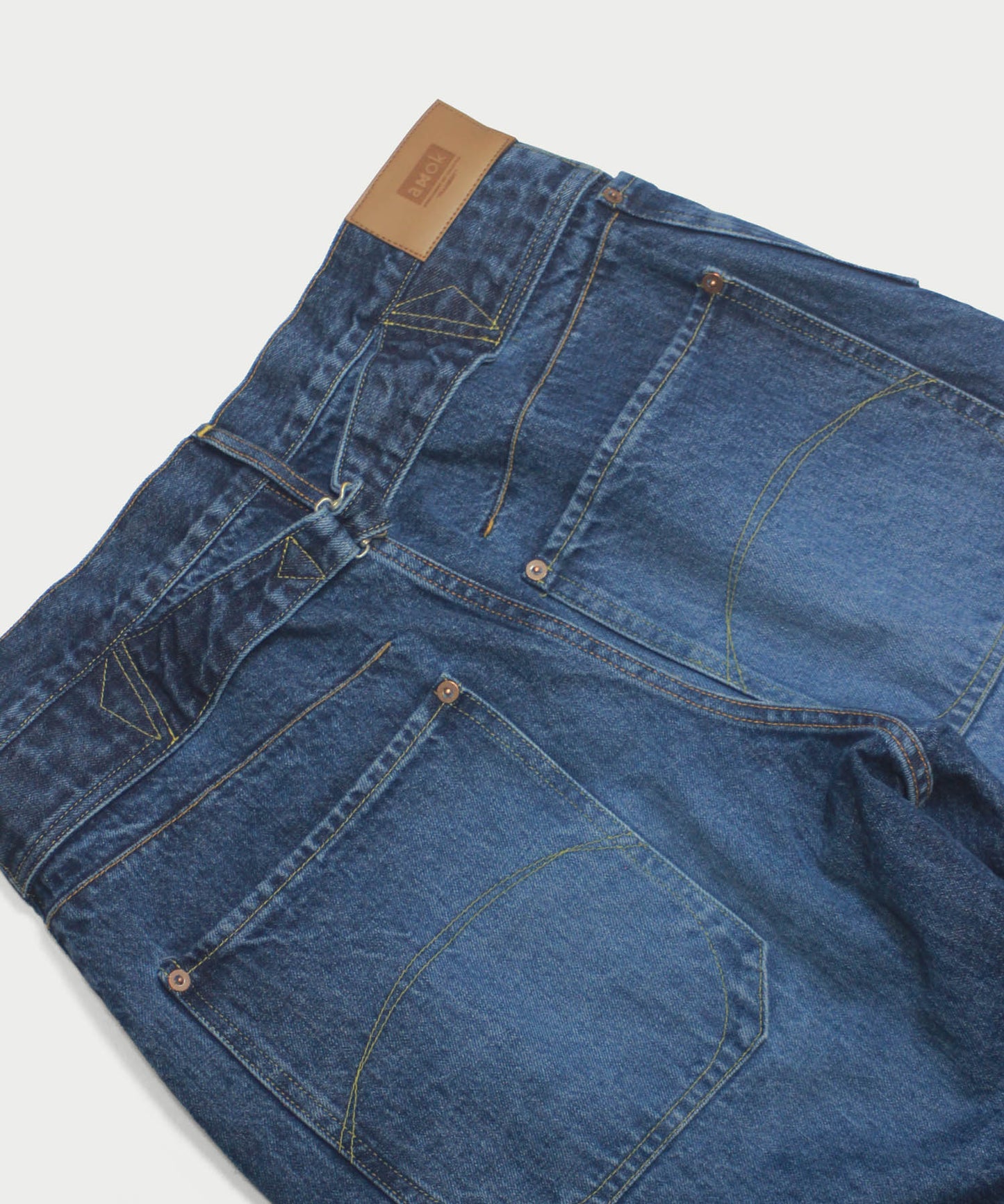 EMBROIDERY DENIM PANTS