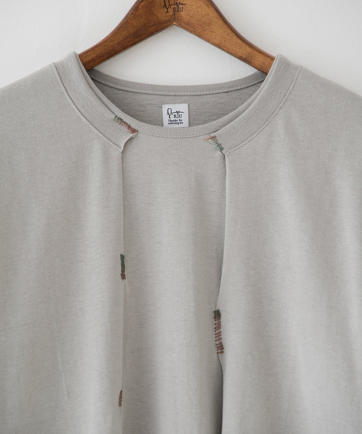 vintage-style open-front top