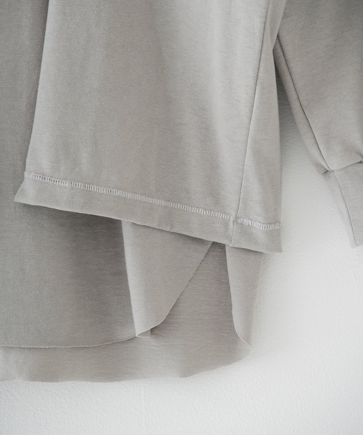 vintage-style open-front top