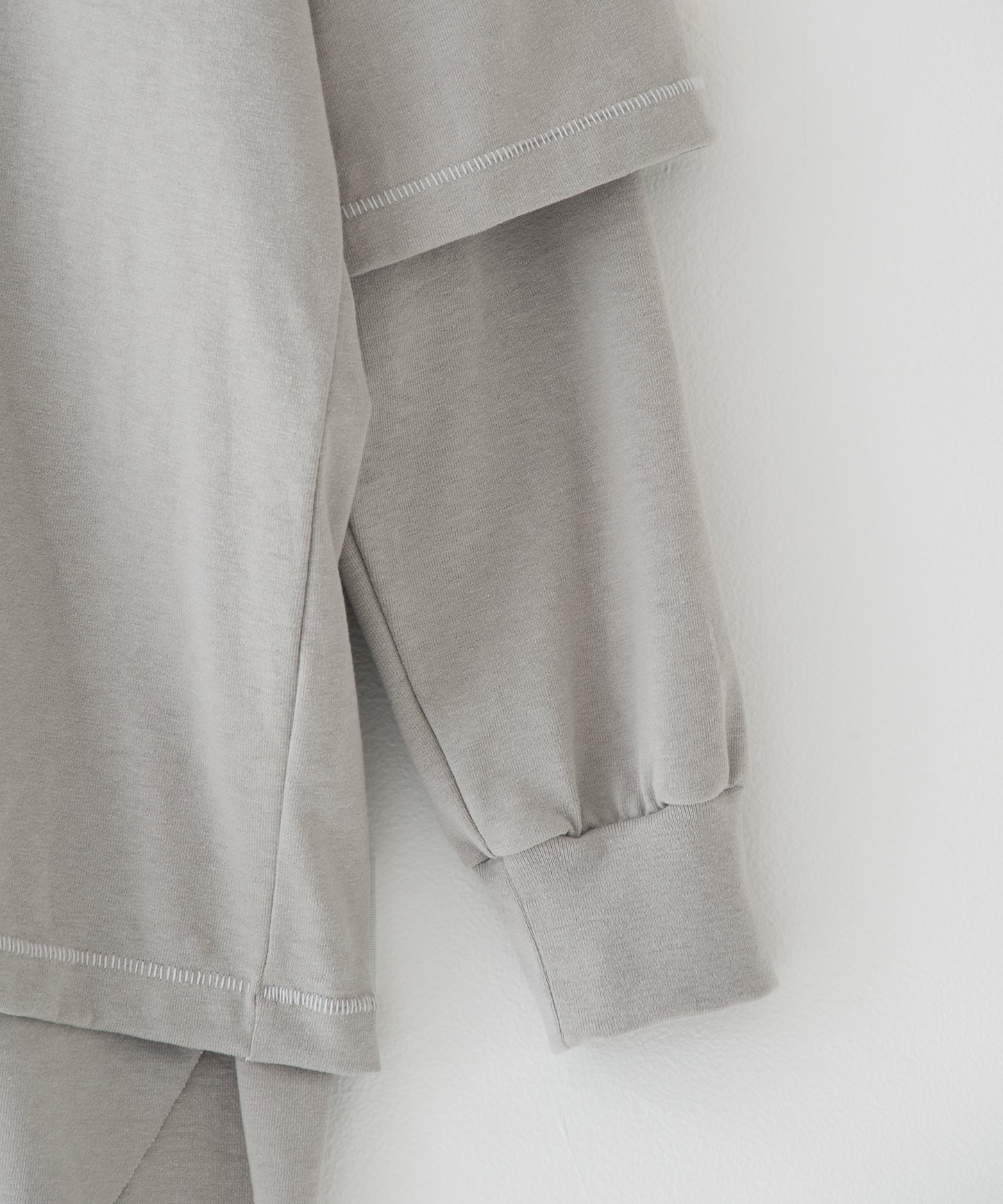 vintage-style open-front top