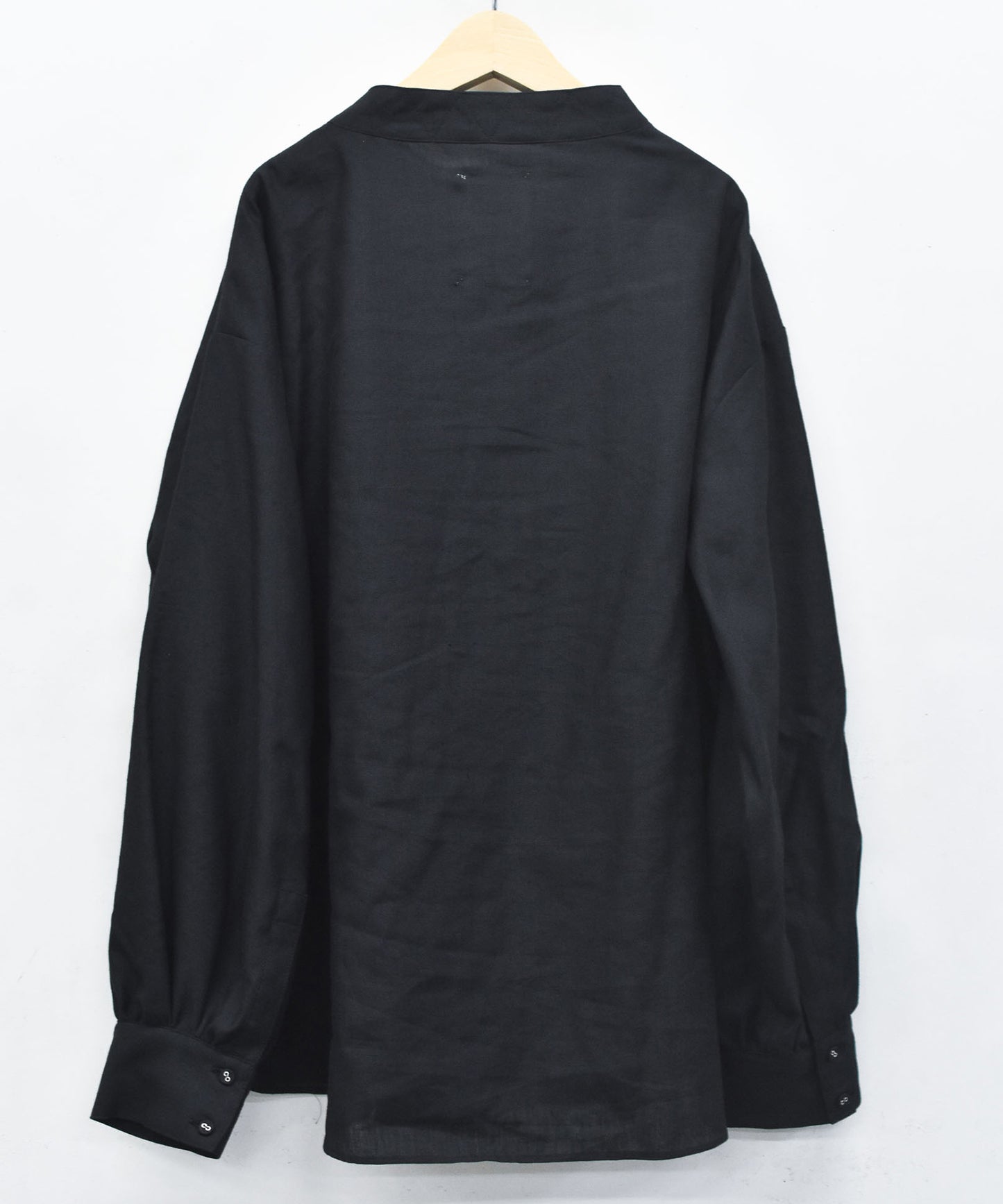 PEDESTRIAN STAND COLLAR SHIRT