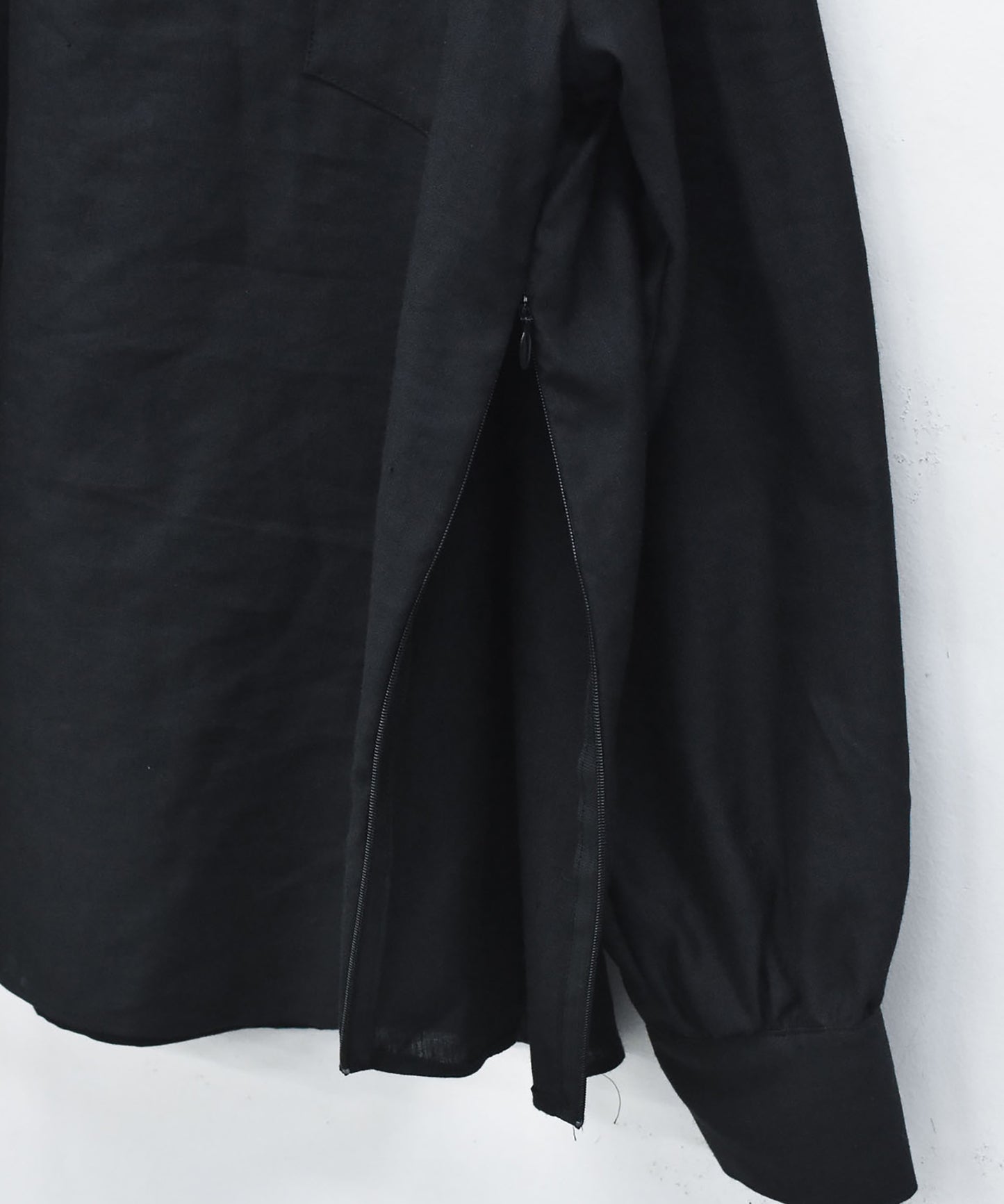 PEDESTRIAN STAND COLLAR SHIRT