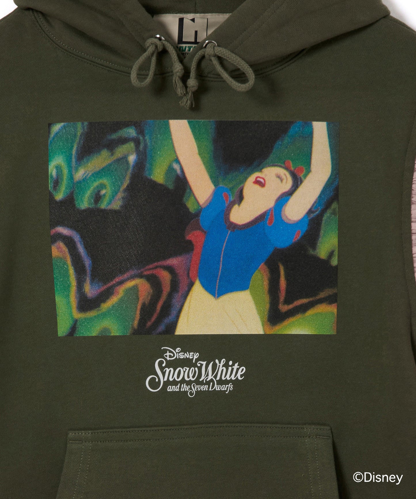 Disney 『Snow White』 NON TOKYO 　FRILL SLEEVE HOODIE